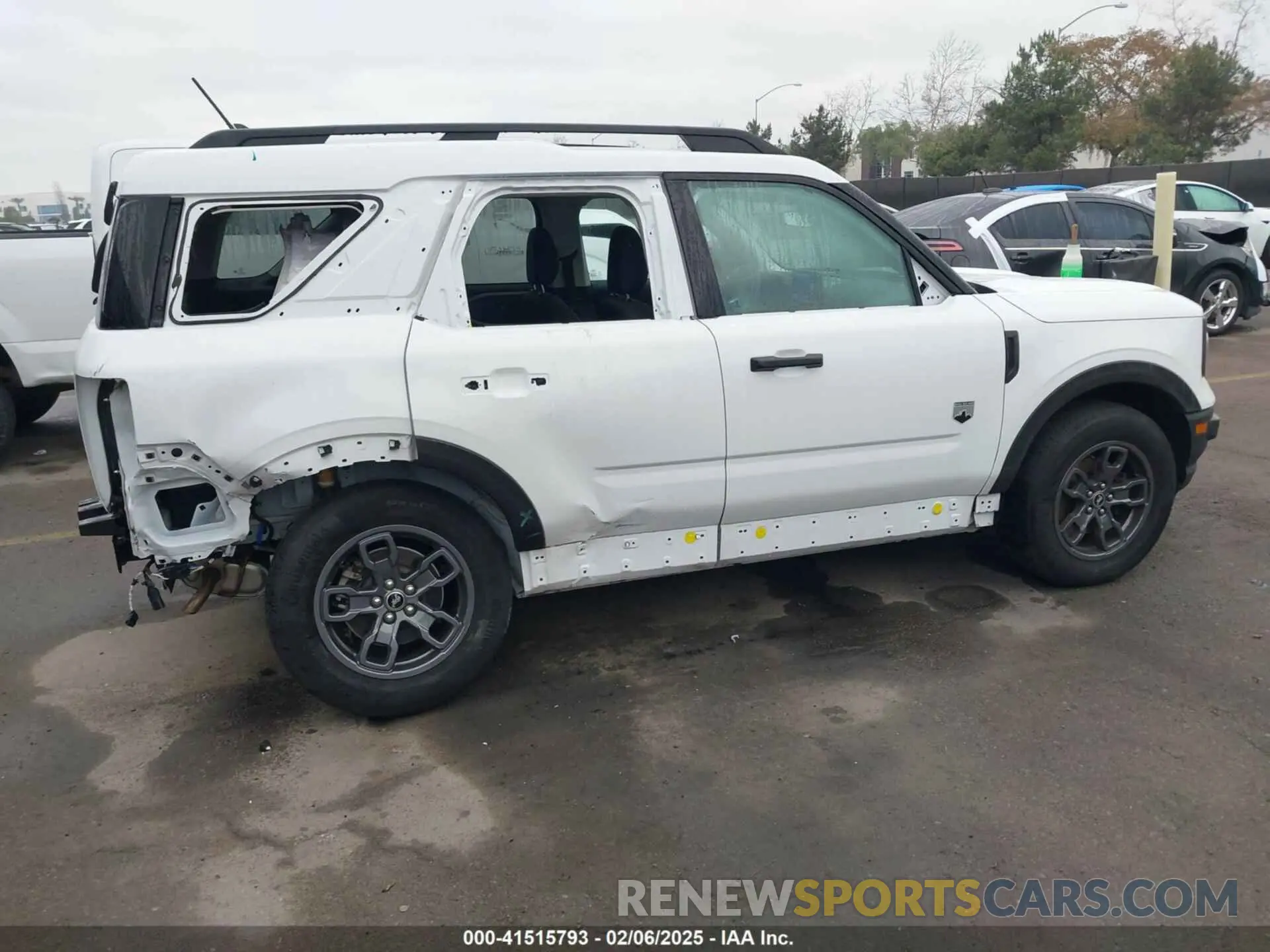 6 Photograph of a damaged car 3FMCR9B61NRD06121 FORD BRONCO SPORT 2022