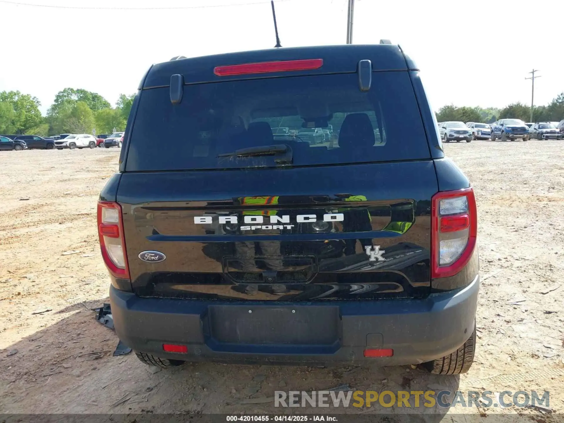 16 Photograph of a damaged car 3FMCR9B62NRD47602 FORD BRONCO SPORT 2022
