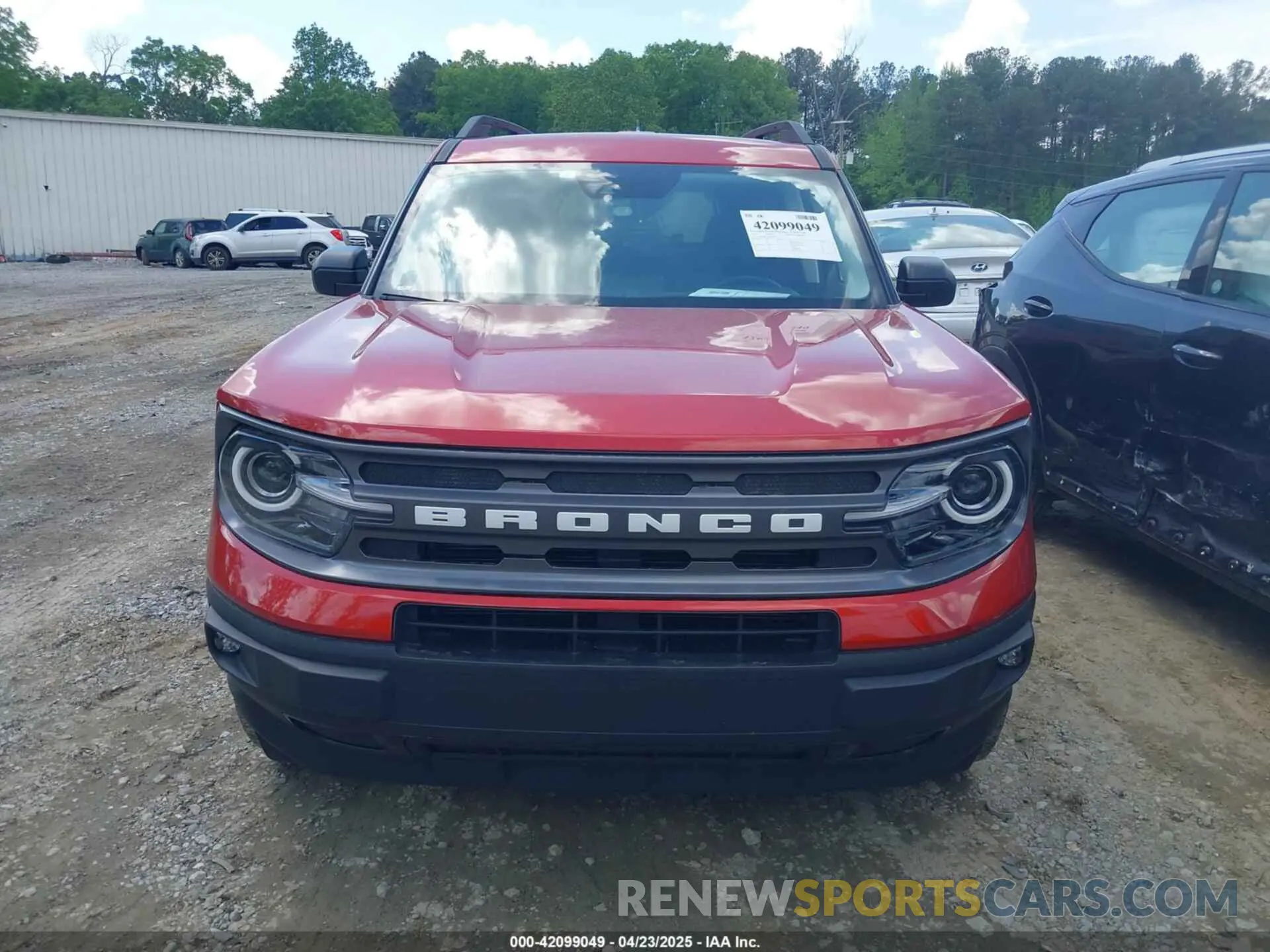 12 Photograph of a damaged car 3FMCR9B62NRE02789 FORD BRONCO SPORT 2022