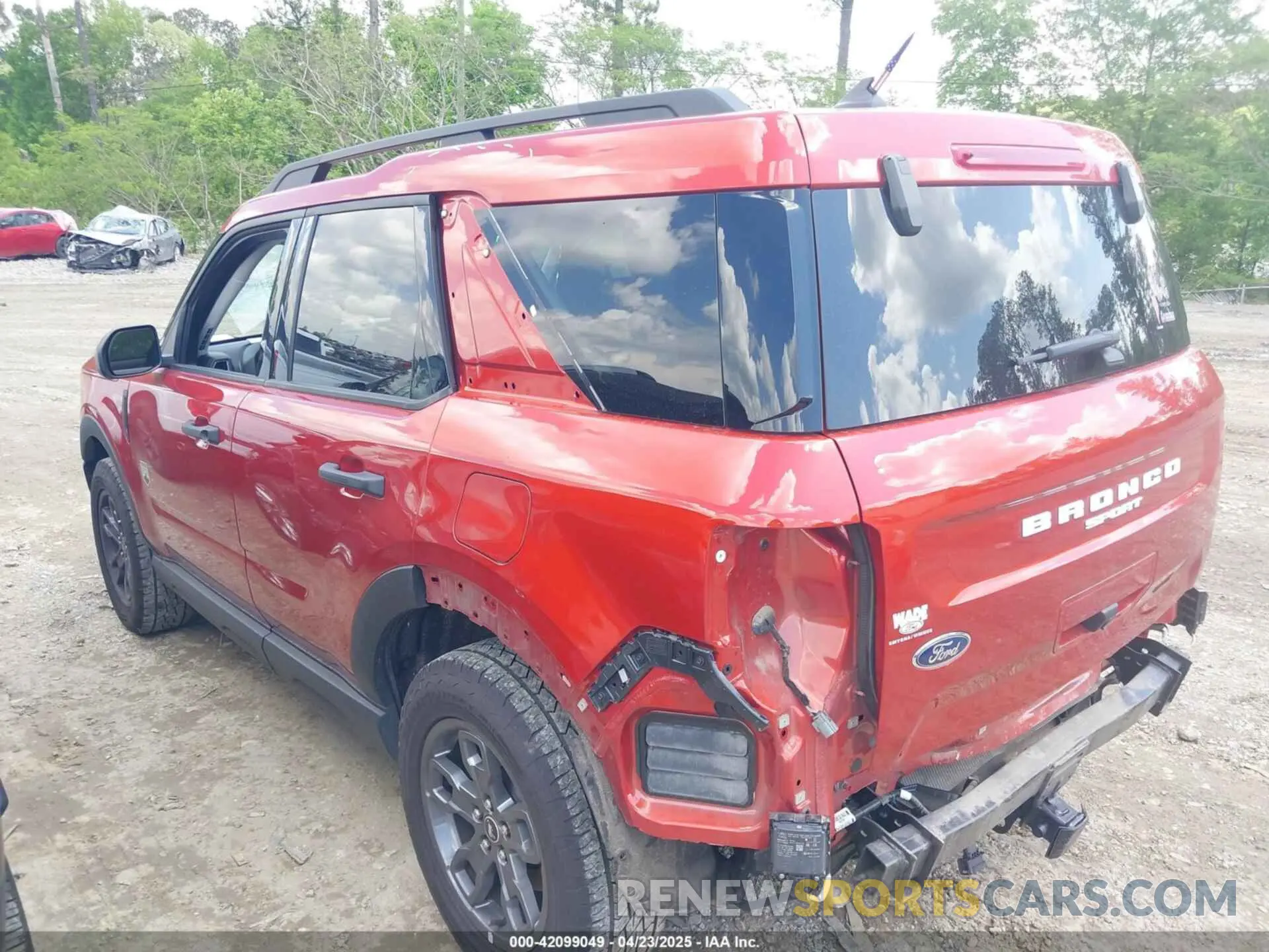 14 Photograph of a damaged car 3FMCR9B62NRE02789 FORD BRONCO SPORT 2022