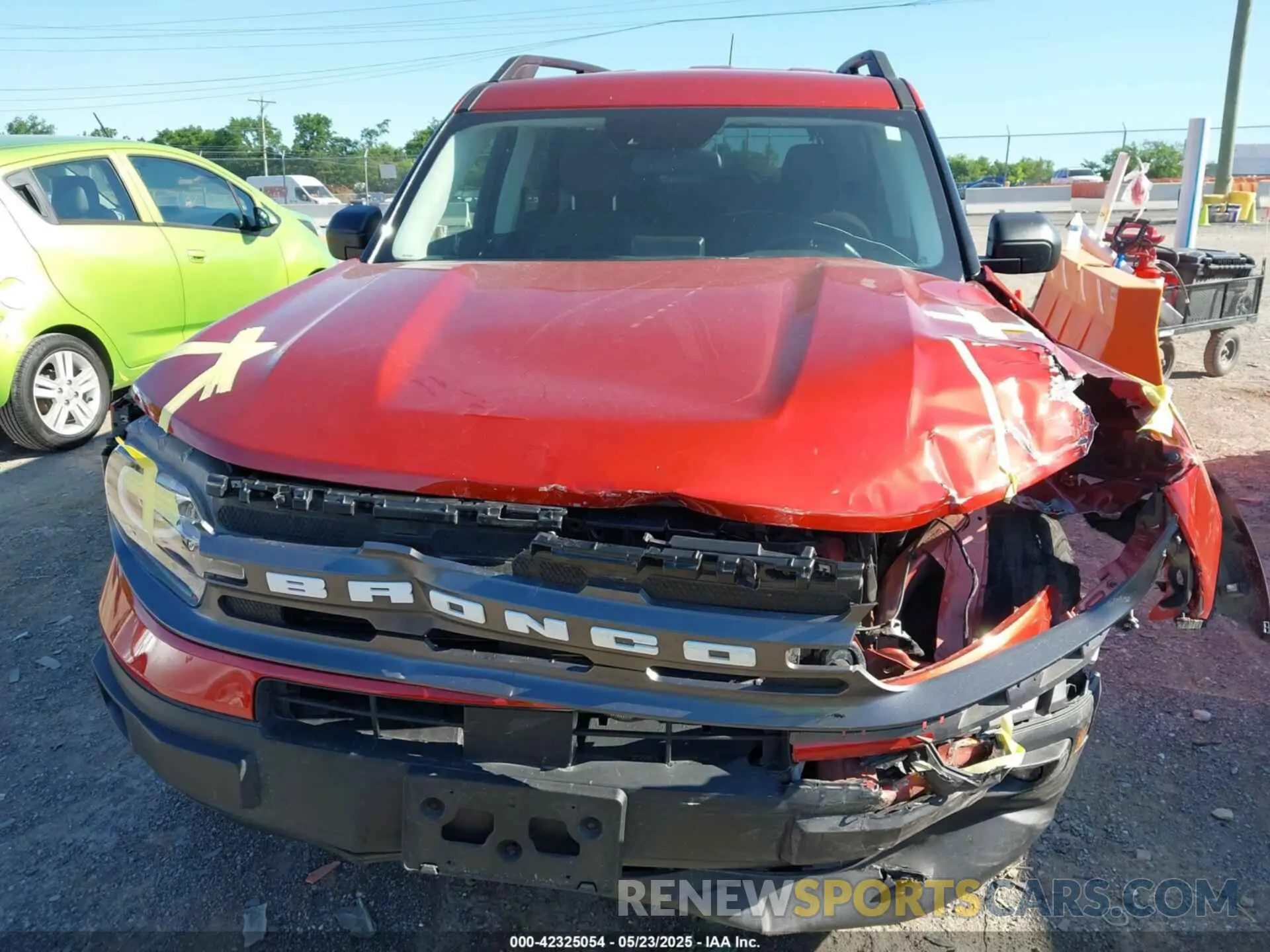 12 Photograph of a damaged car 3FMCR9B62NRE17681 FORD BRONCO SPORT 2022