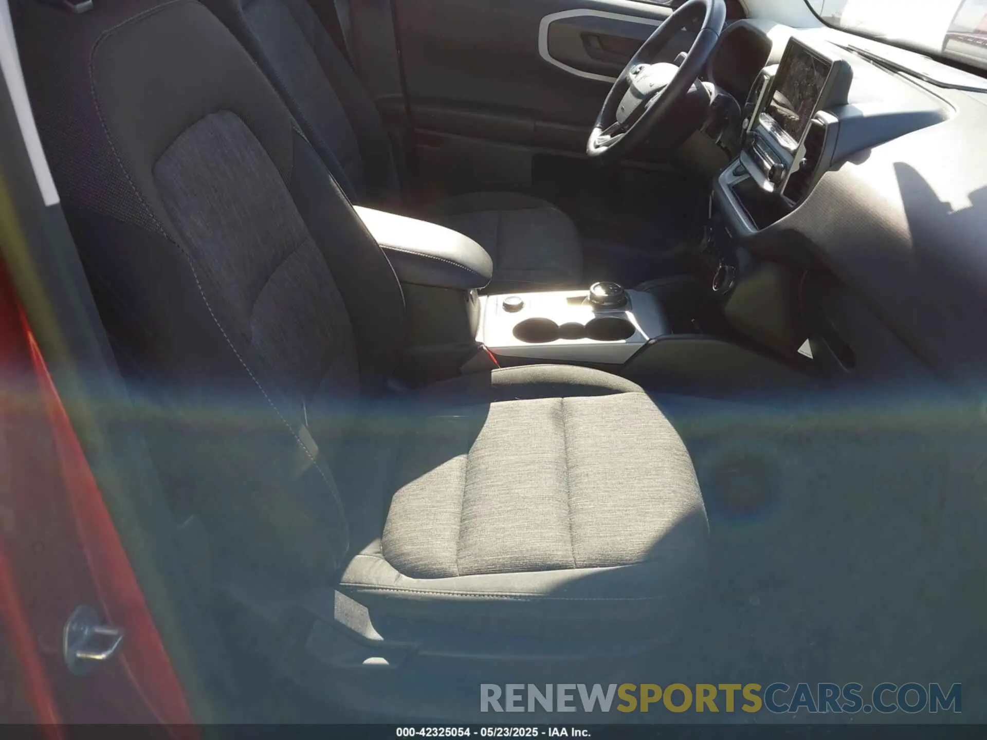 5 Photograph of a damaged car 3FMCR9B62NRE17681 FORD BRONCO SPORT 2022