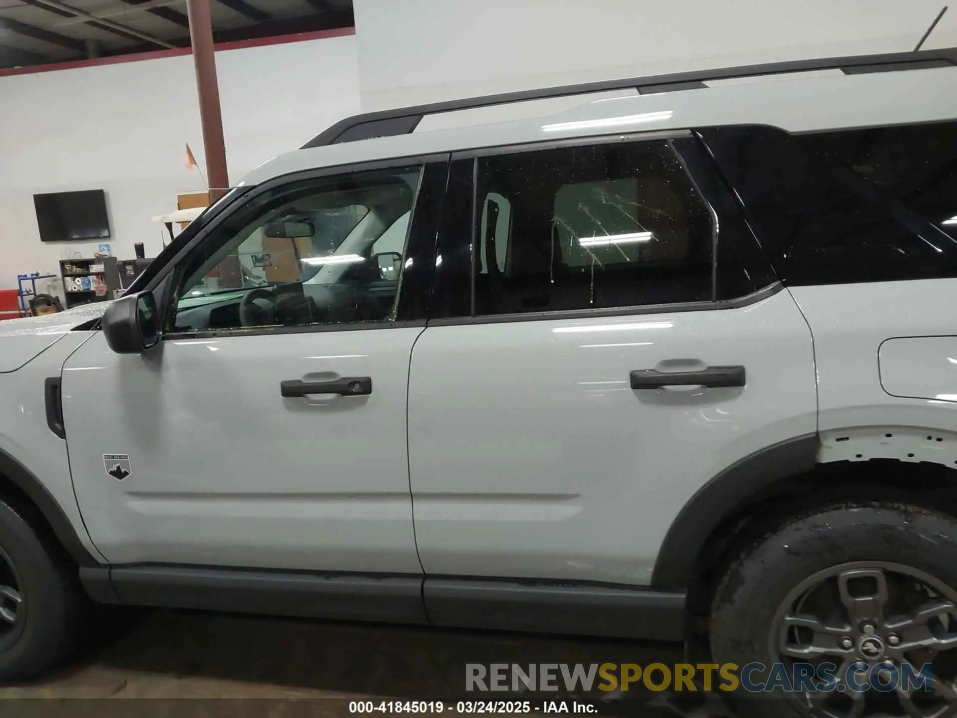 14 Photograph of a damaged car 3FMCR9B62NRE36683 FORD BRONCO SPORT 2022