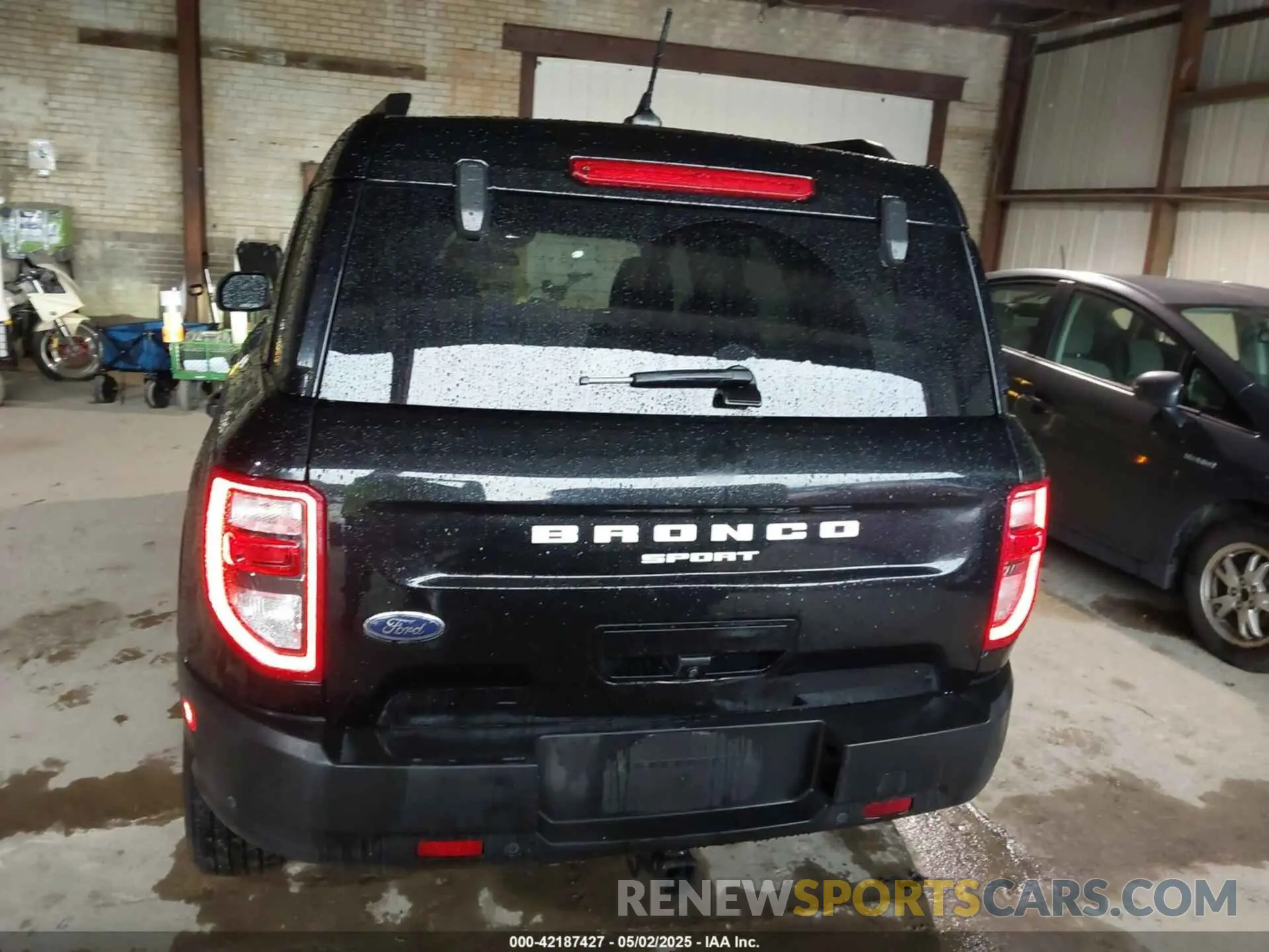 16 Photograph of a damaged car 3FMCR9B63NRD14835 FORD BRONCO SPORT 2022