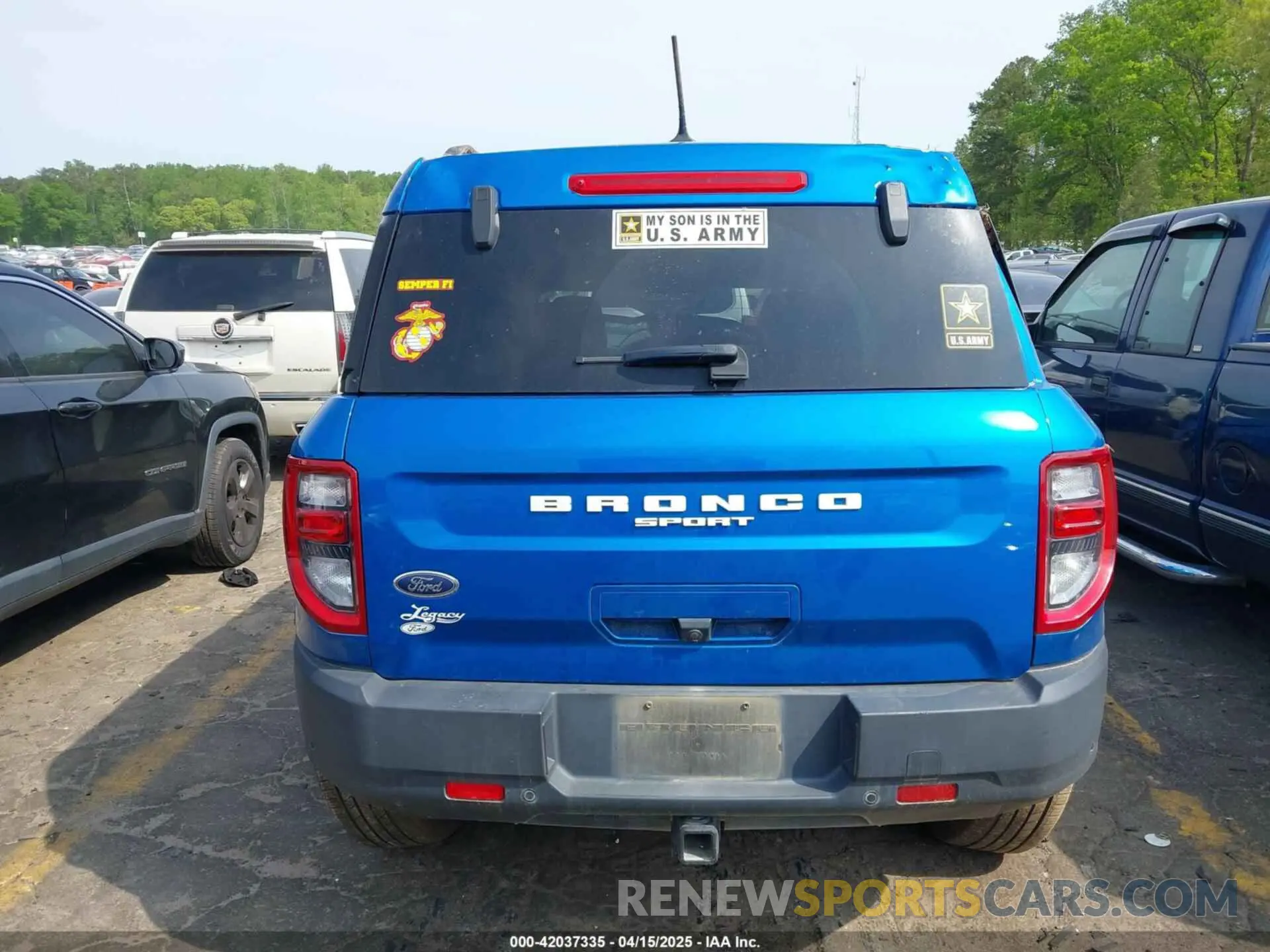 15 Photograph of a damaged car 3FMCR9B63NRD58754 FORD BRONCO SPORT 2022