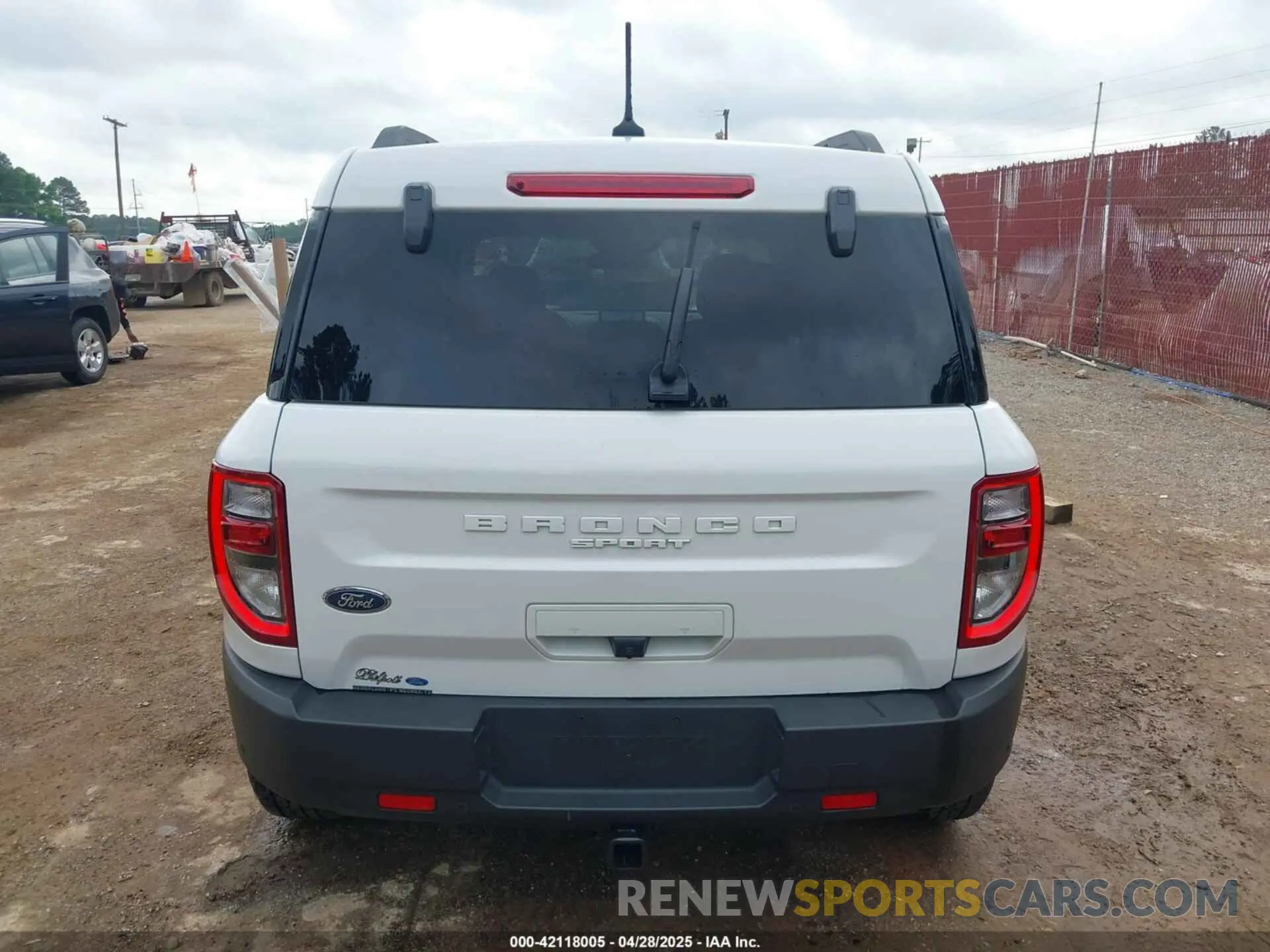 16 Photograph of a damaged car 3FMCR9B64NRD77734 FORD BRONCO SPORT 2022