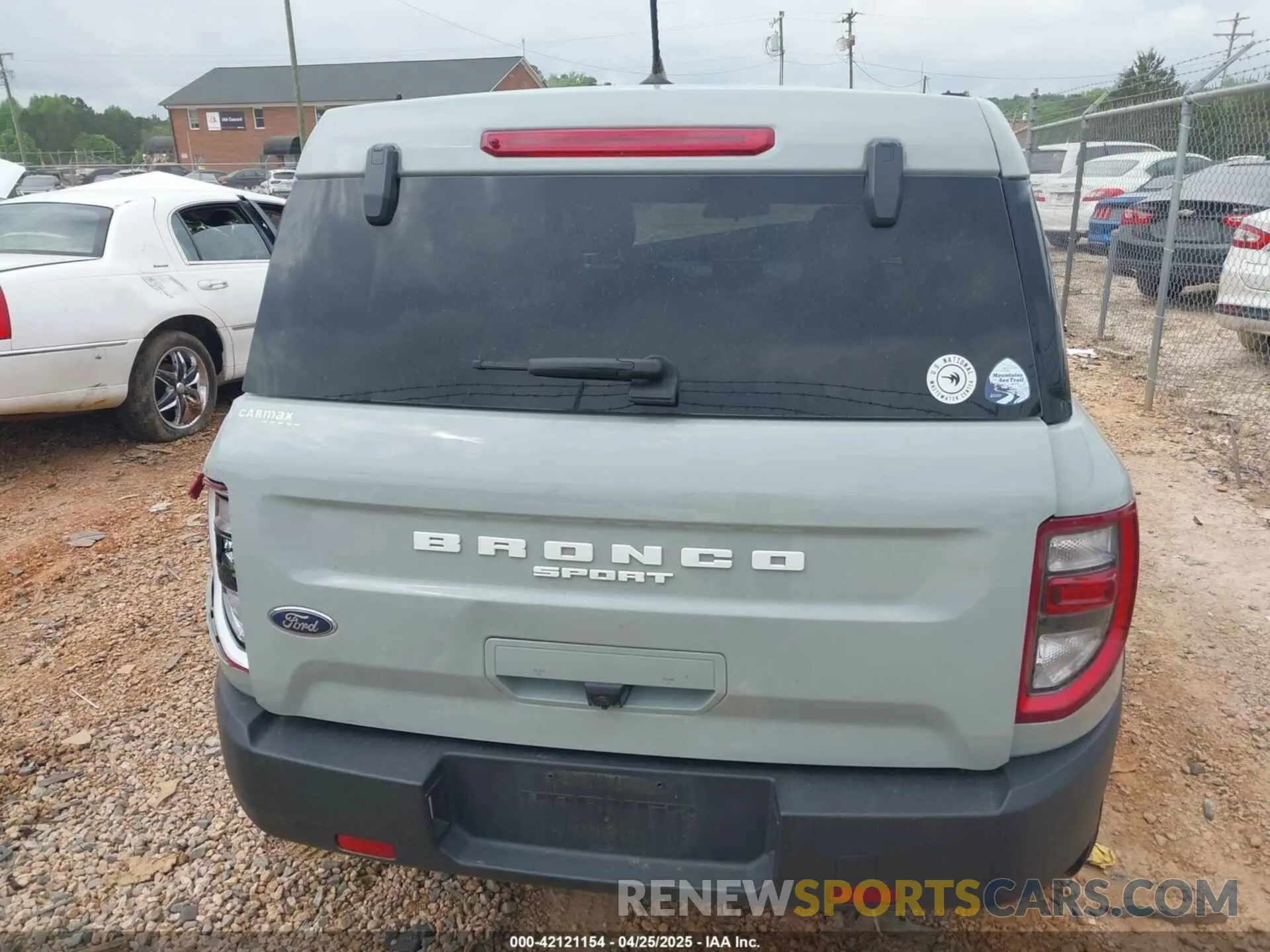 16 Photograph of a damaged car 3FMCR9B64NRE34904 FORD BRONCO SPORT 2022