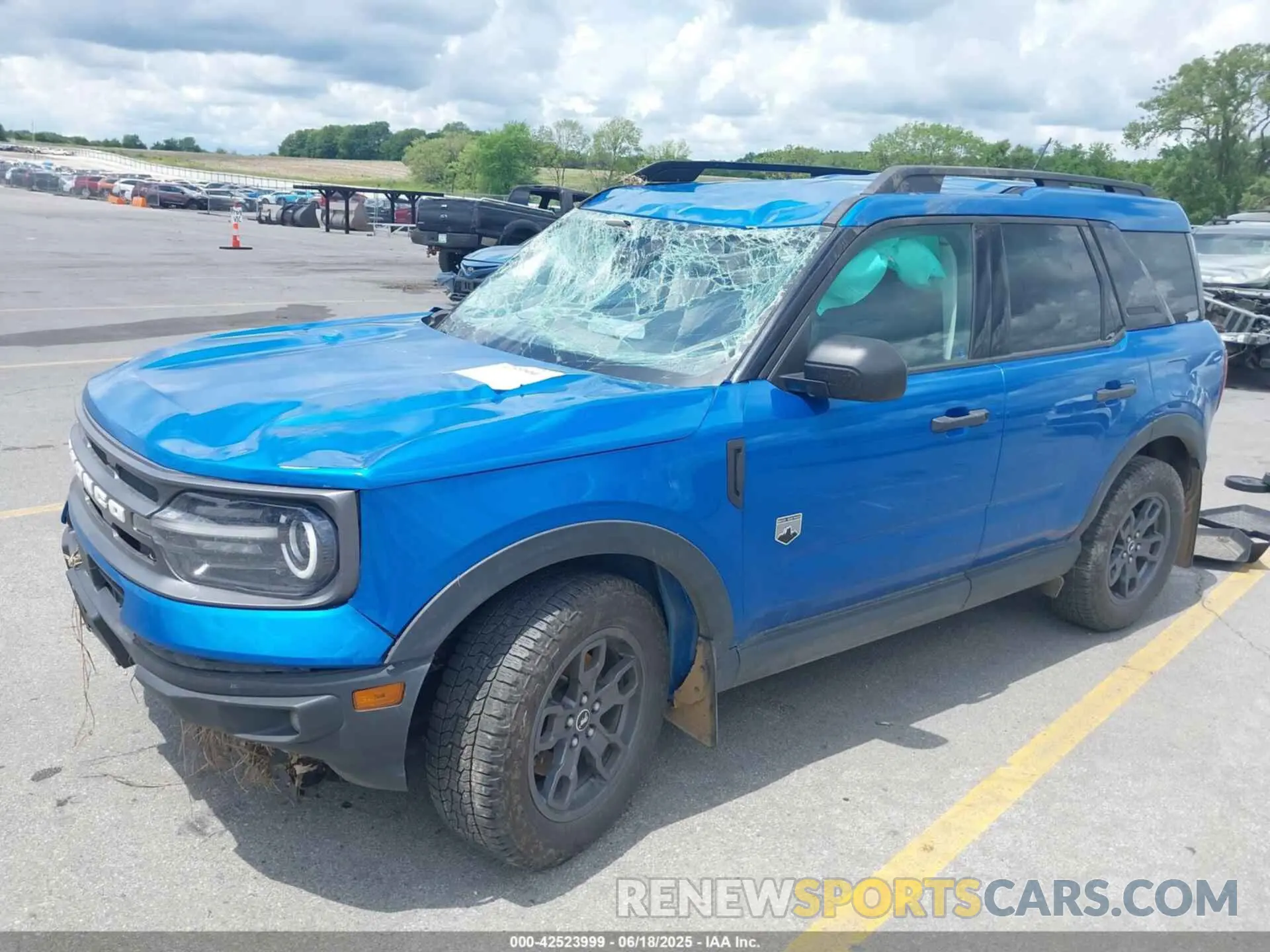 2 Photograph of a damaged car 3FMCR9B65NRD23469 FORD BRONCO SPORT 2022