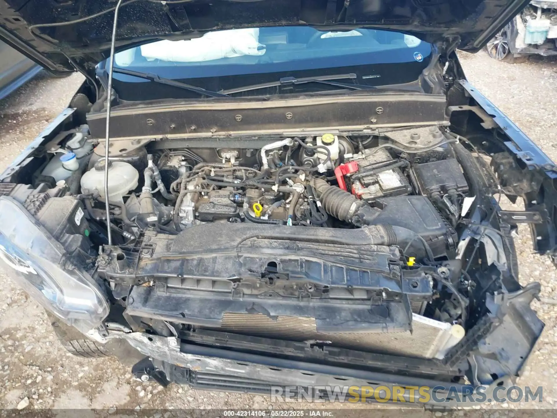 10 Photograph of a damaged car 3FMCR9B65NRE05170 FORD BRONCO SPORT 2022