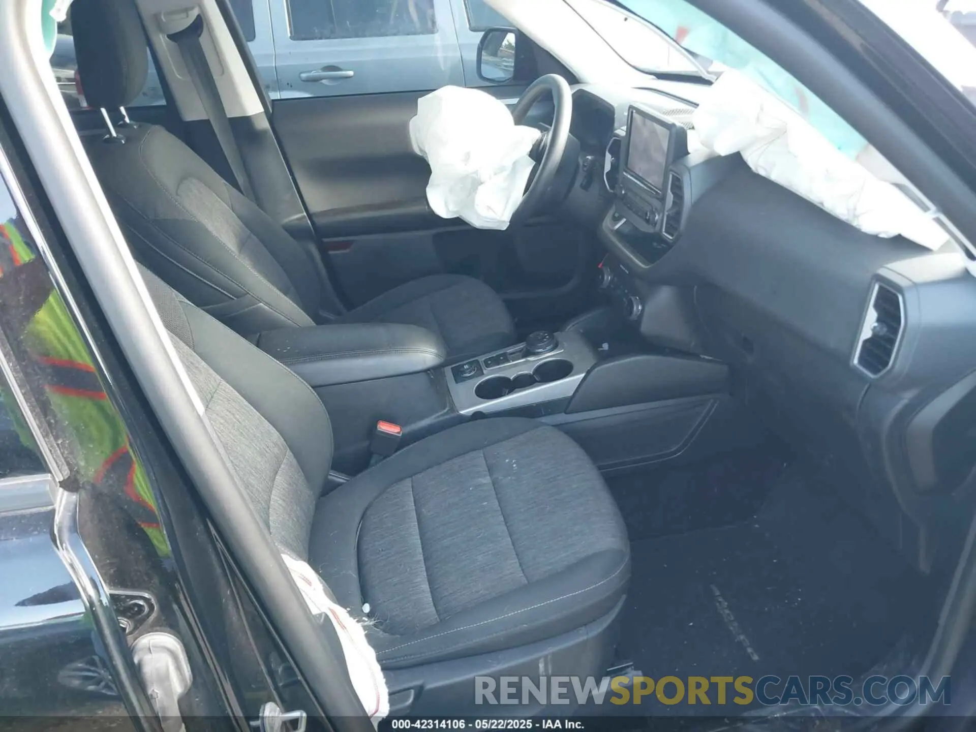 5 Photograph of a damaged car 3FMCR9B65NRE05170 FORD BRONCO SPORT 2022