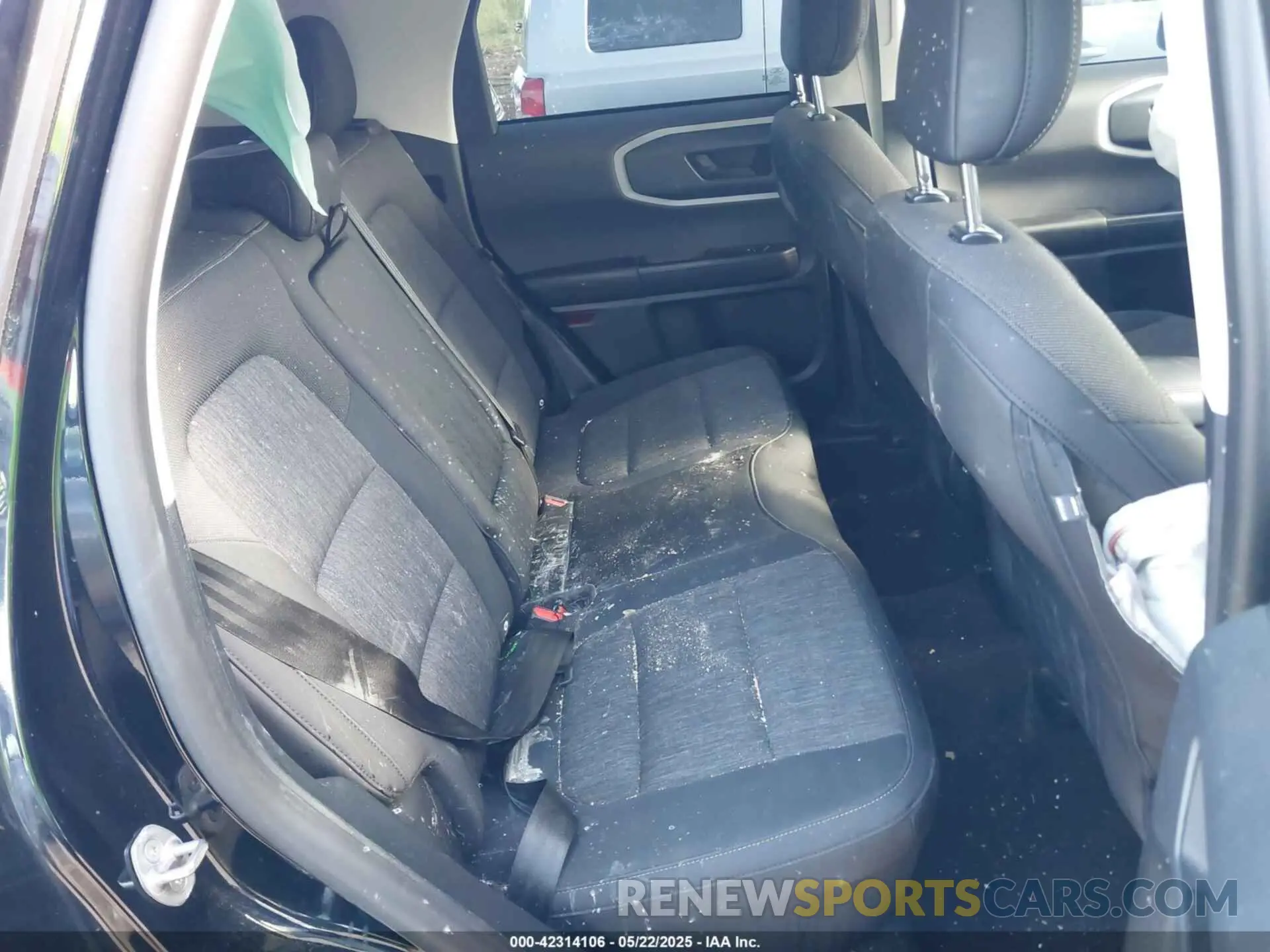 8 Photograph of a damaged car 3FMCR9B65NRE05170 FORD BRONCO SPORT 2022