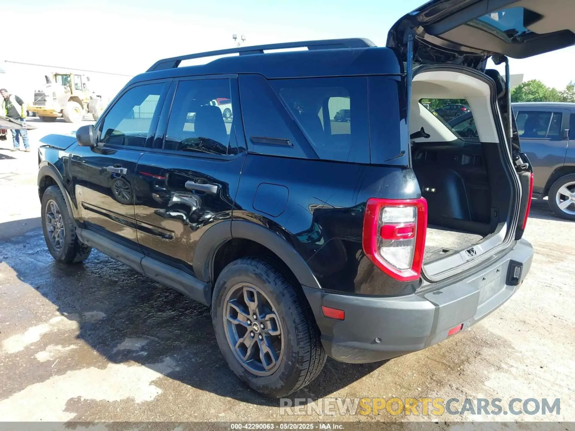 3 Photograph of a damaged car 3FMCR9B66NRD32360 FORD BRONCO SPORT 2022