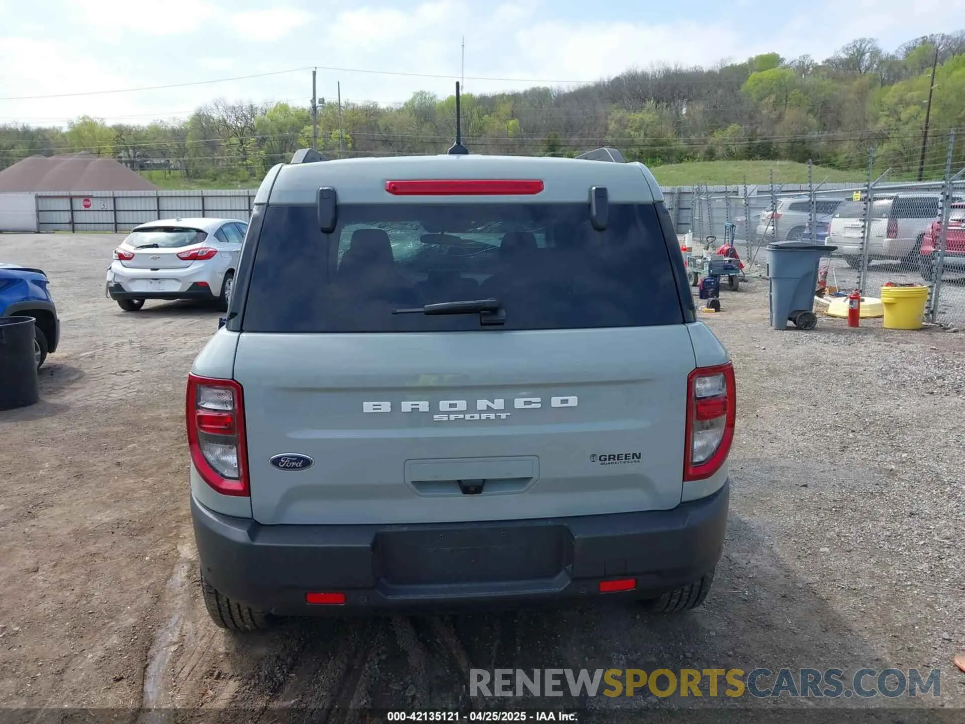 16 Photograph of a damaged car 3FMCR9B66NRD32438 FORD BRONCO SPORT 2022