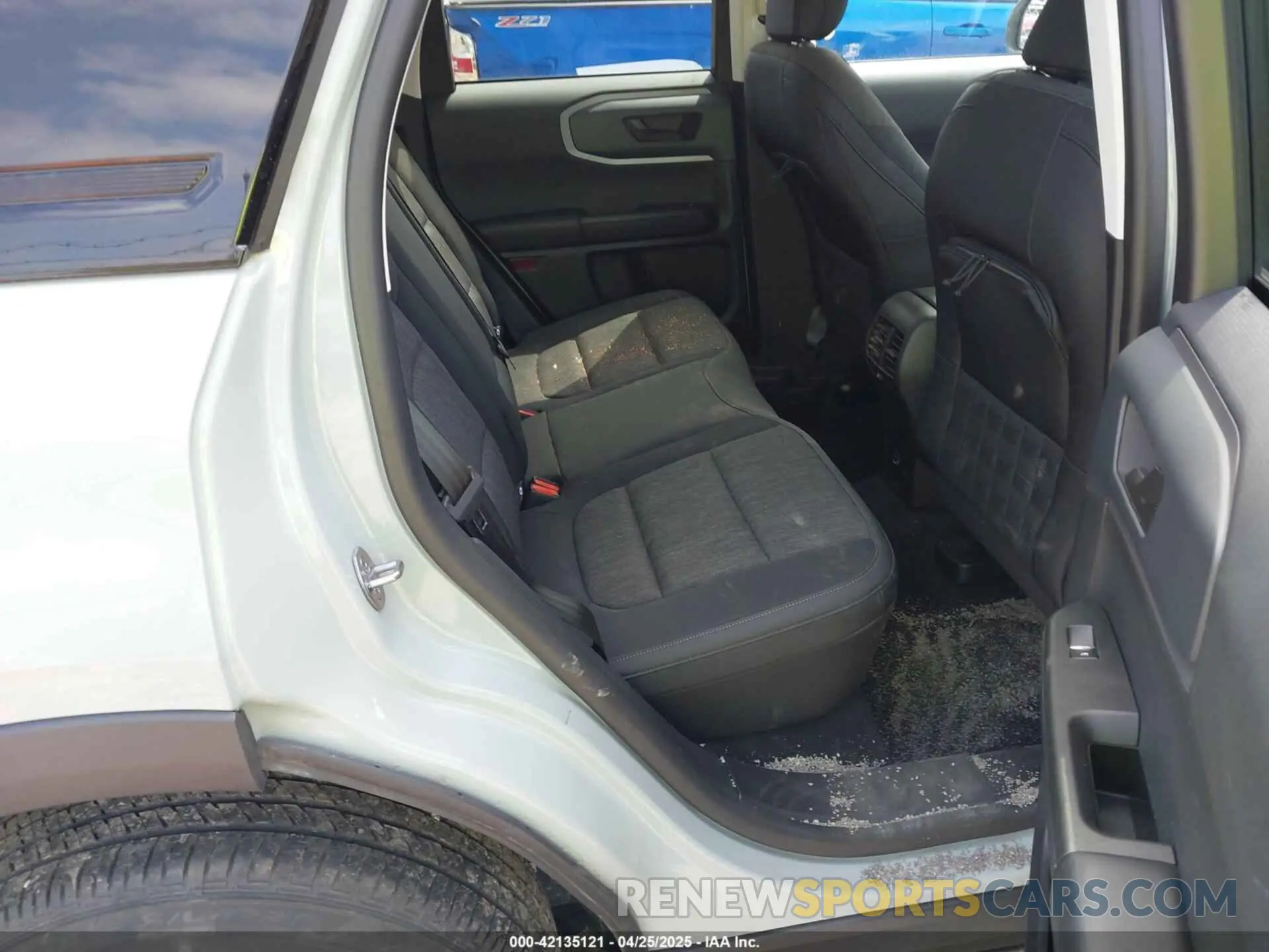 8 Photograph of a damaged car 3FMCR9B66NRD32438 FORD BRONCO SPORT 2022