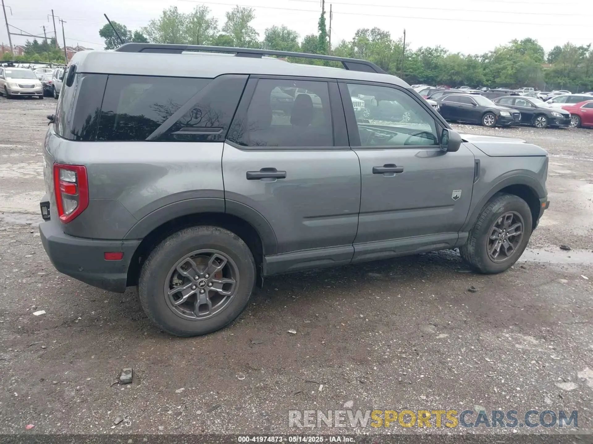 4 Photograph of a damaged car 3FMCR9B67NRD76500 FORD BRONCO SPORT 2022