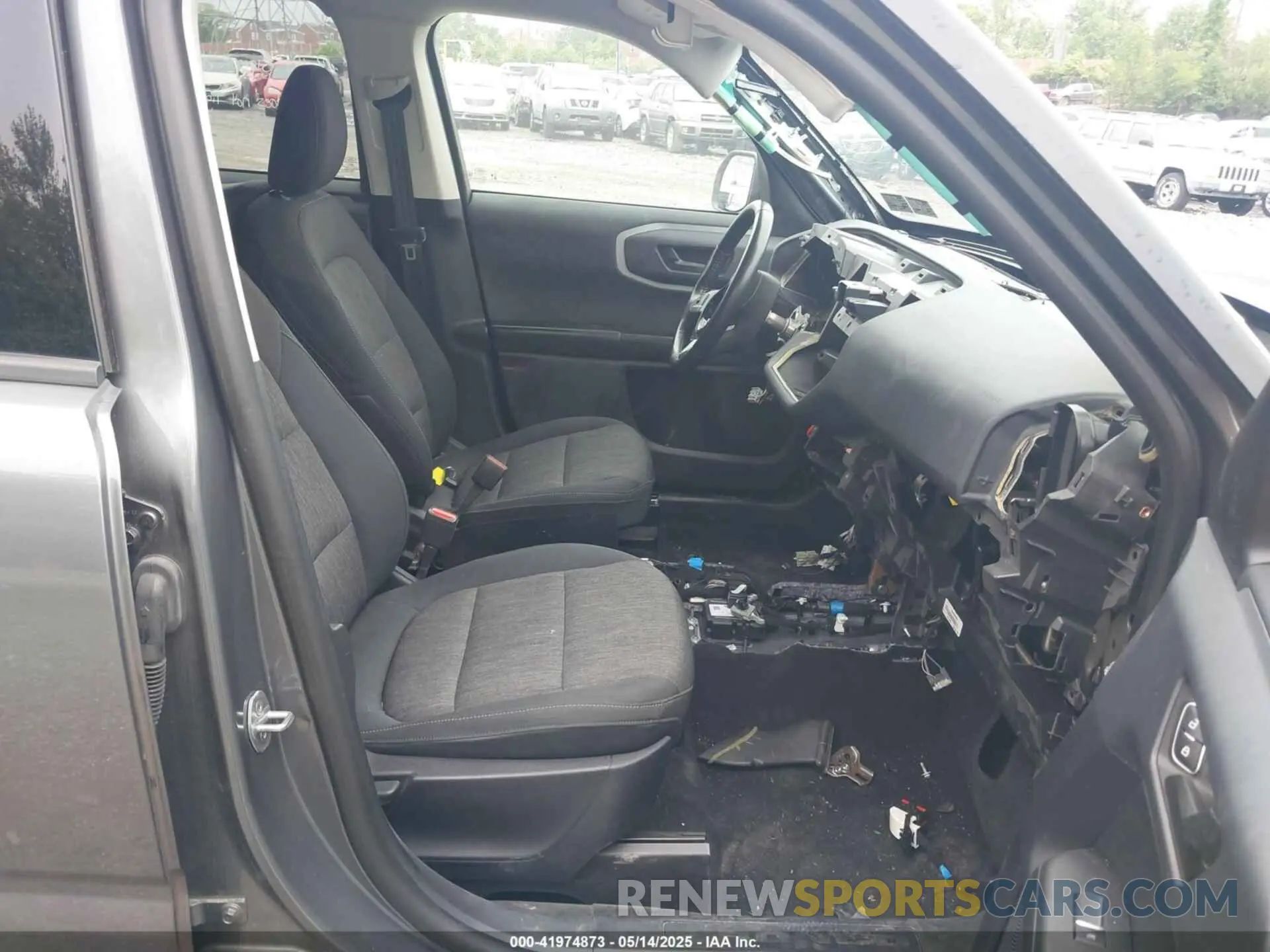 5 Photograph of a damaged car 3FMCR9B67NRD76500 FORD BRONCO SPORT 2022