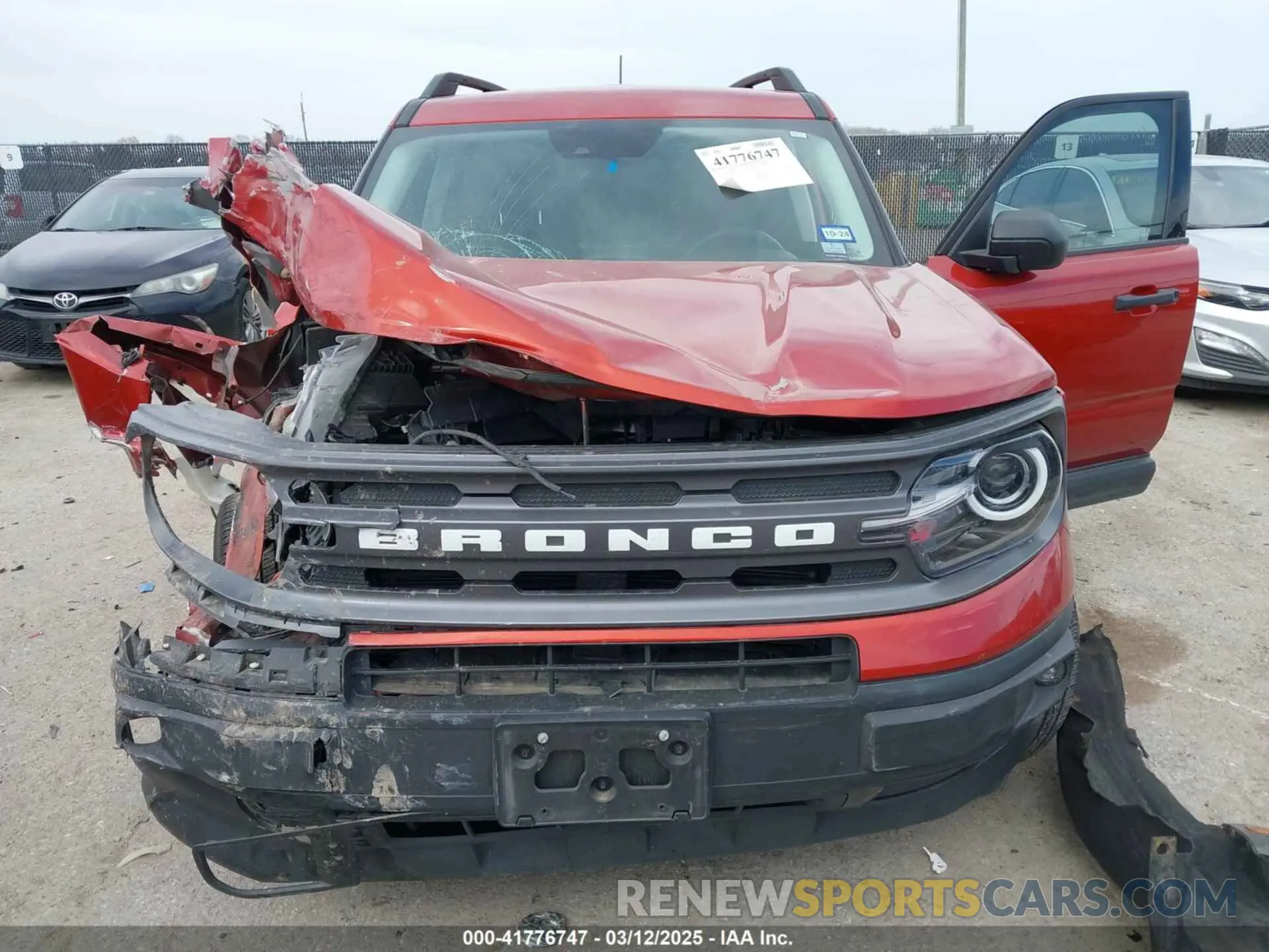 6 Photograph of a damaged car 3FMCR9B67NRE16574 FORD BRONCO SPORT 2022