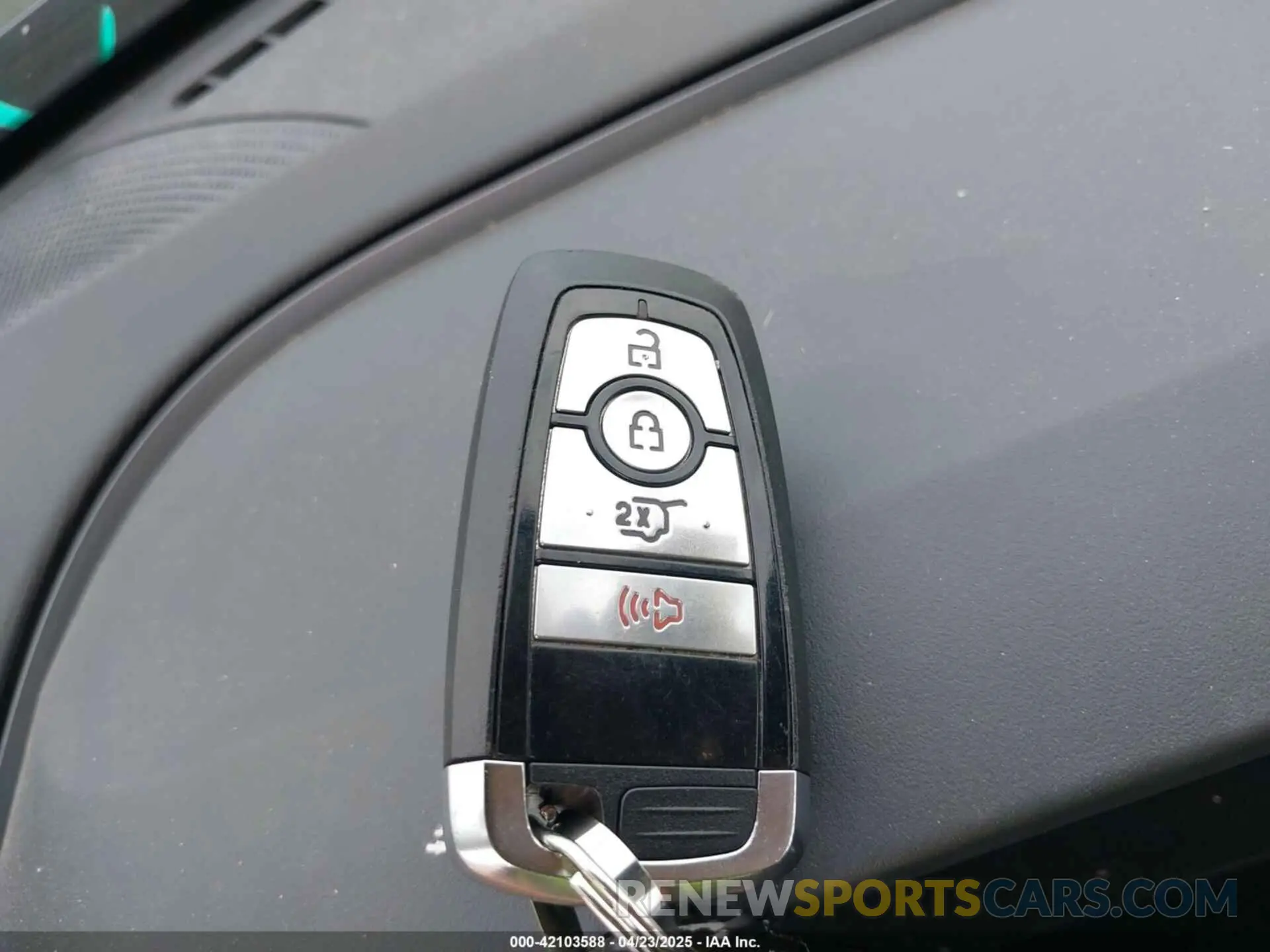 11 Photograph of a damaged car 3FMCR9B68NRD20484 FORD BRONCO SPORT 2022