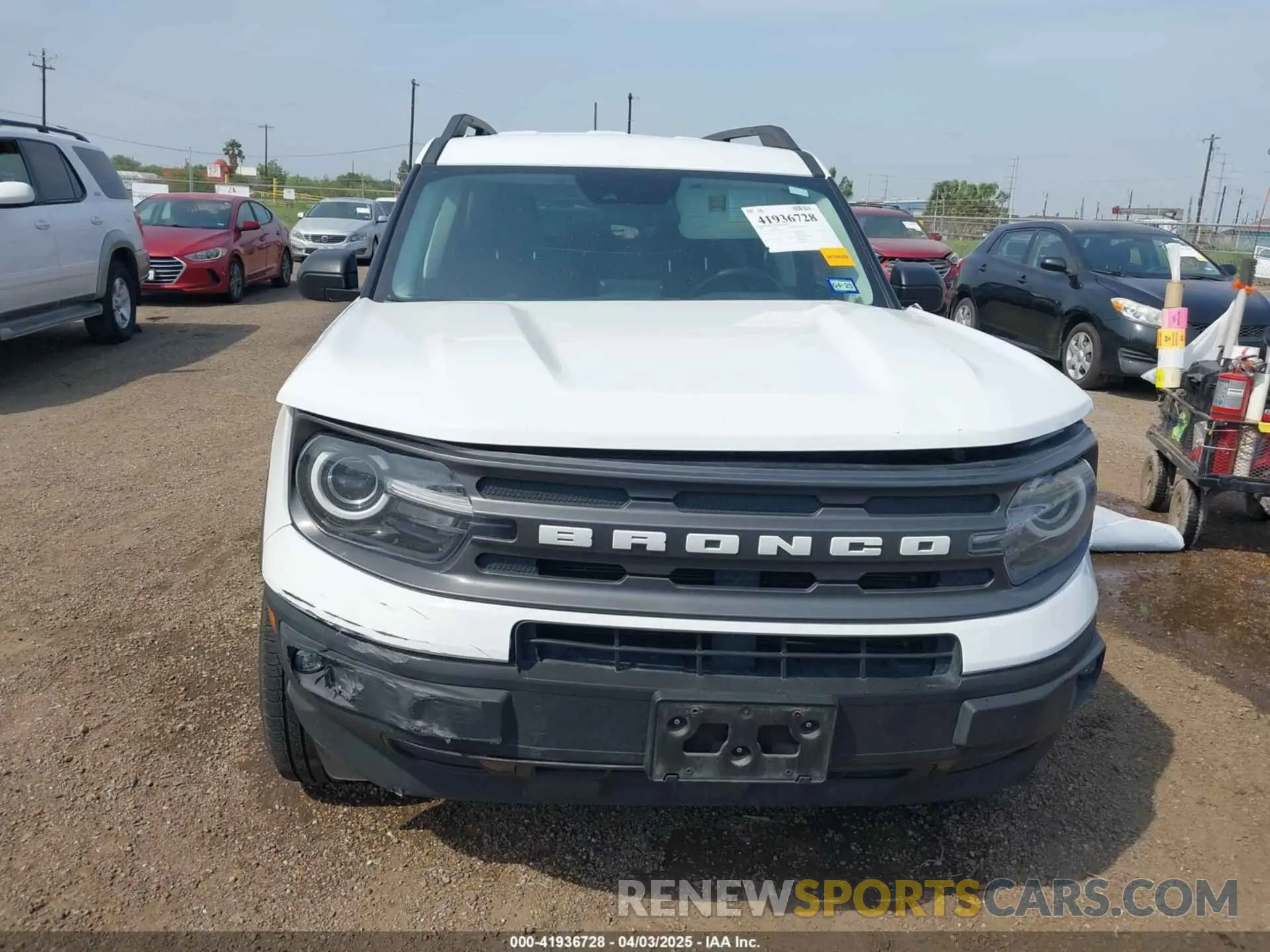 12 Photograph of a damaged car 3FMCR9B68NRD57051 FORD BRONCO SPORT 2022