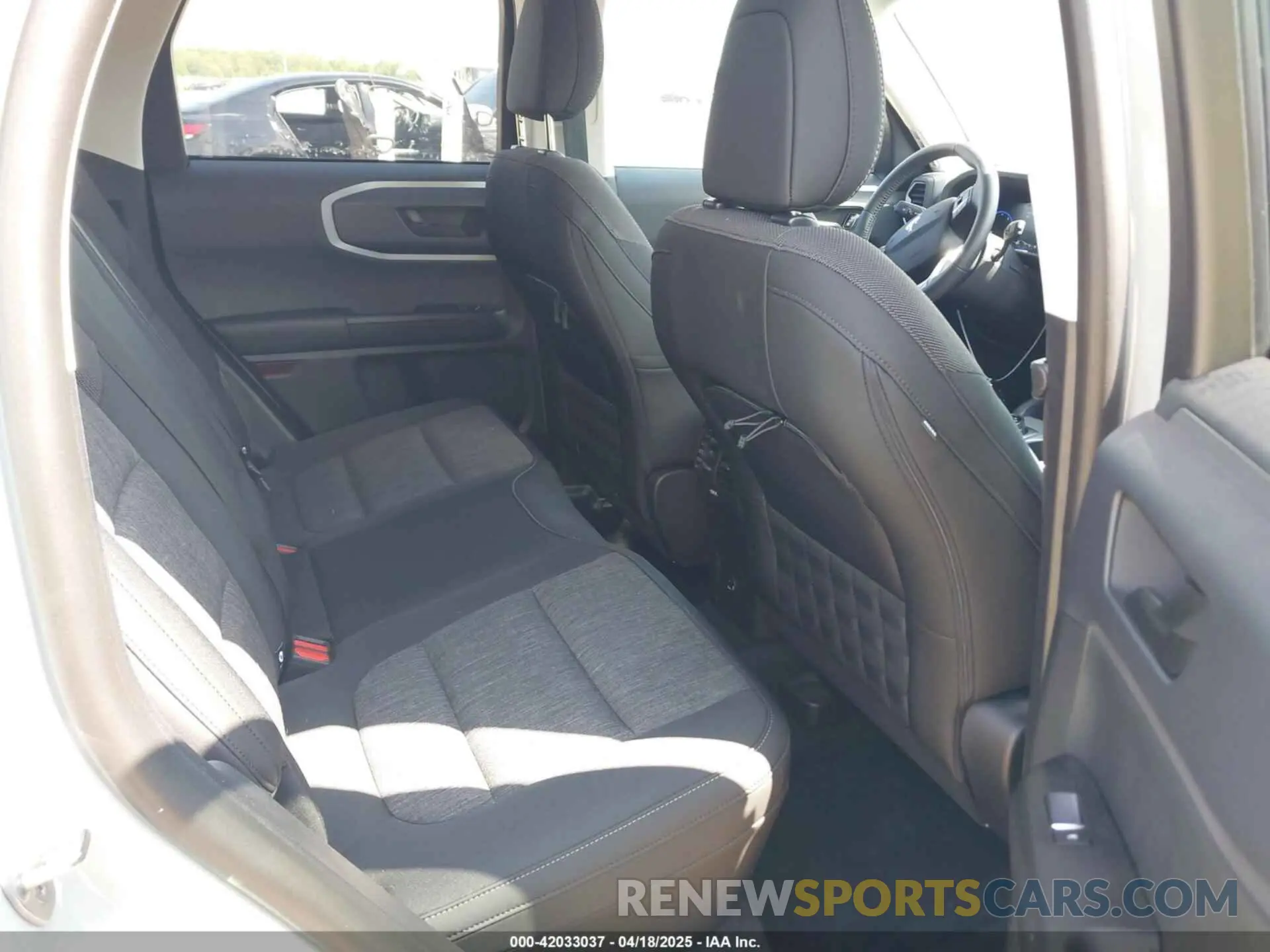 8 Photograph of a damaged car 3FMCR9B68NRD66283 FORD BRONCO SPORT 2022