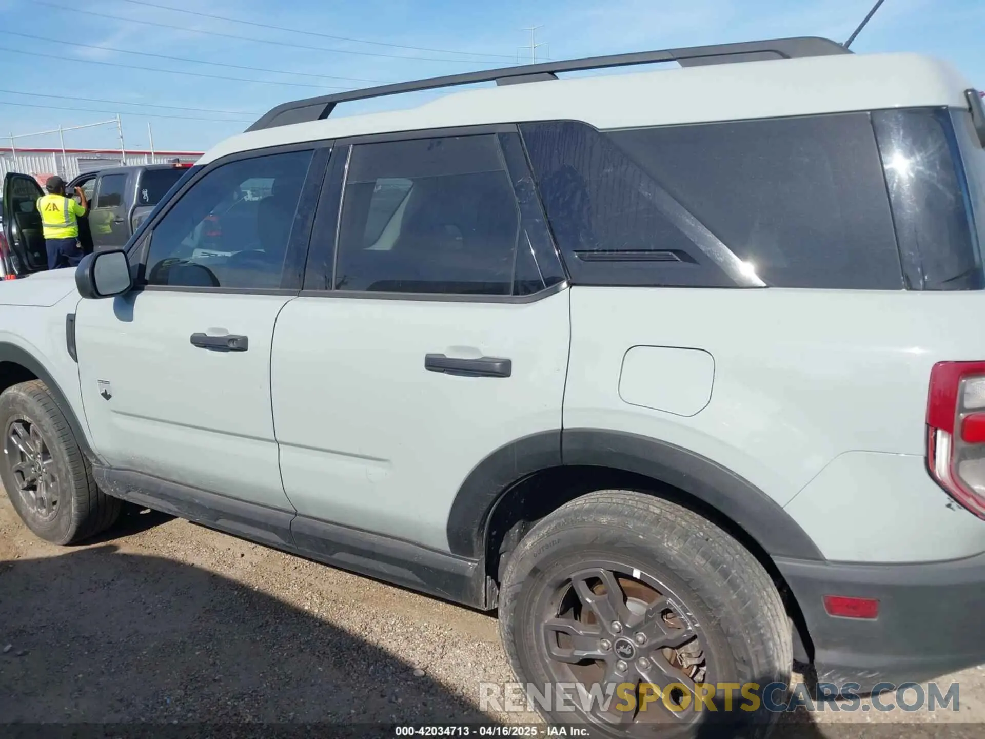 14 Photograph of a damaged car 3FMCR9B68NRD66493 FORD BRONCO SPORT 2022