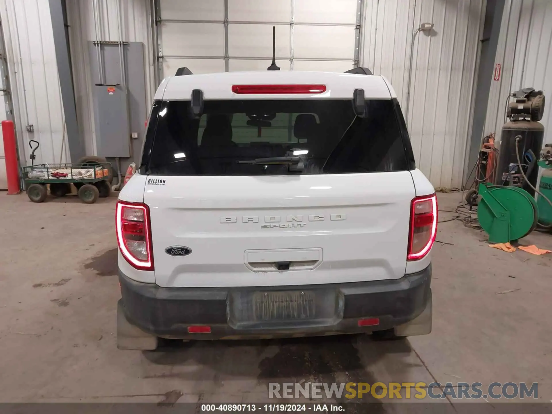 16 Photograph of a damaged car 3FMCR9B69NRD02978 FORD BRONCO SPORT 2022