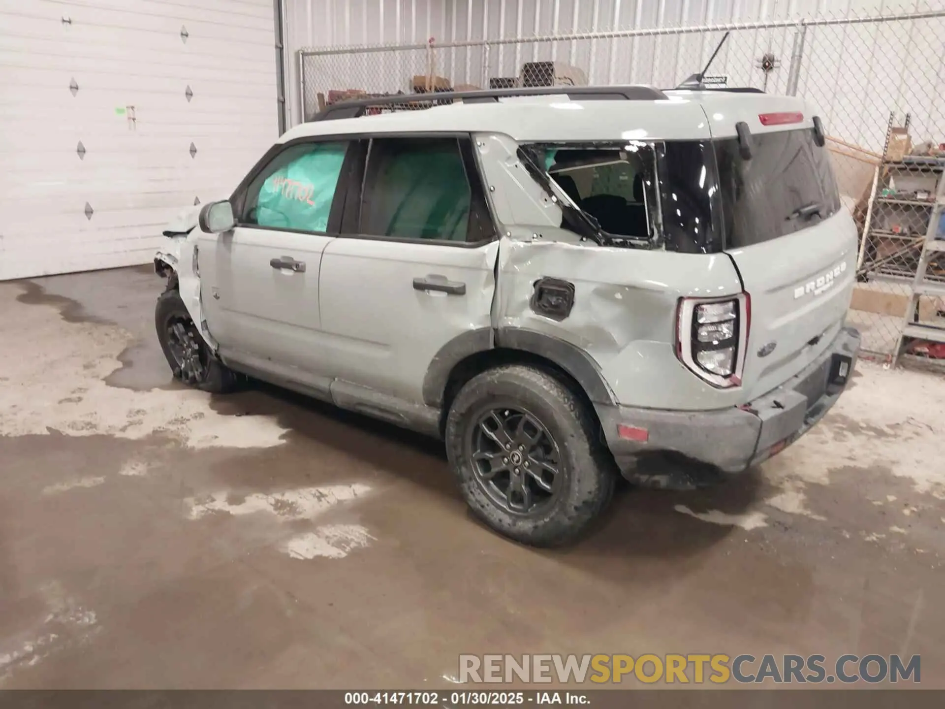 3 Photograph of a damaged car 3FMCR9B69NRD29999 FORD BRONCO SPORT 2022