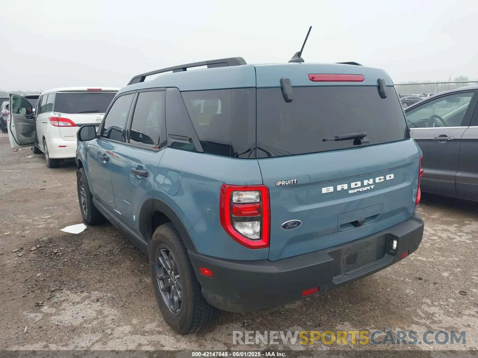 3 Photograph of a damaged car 3FMCR9B69NRE33358 FORD BRONCO SPORT 2022
