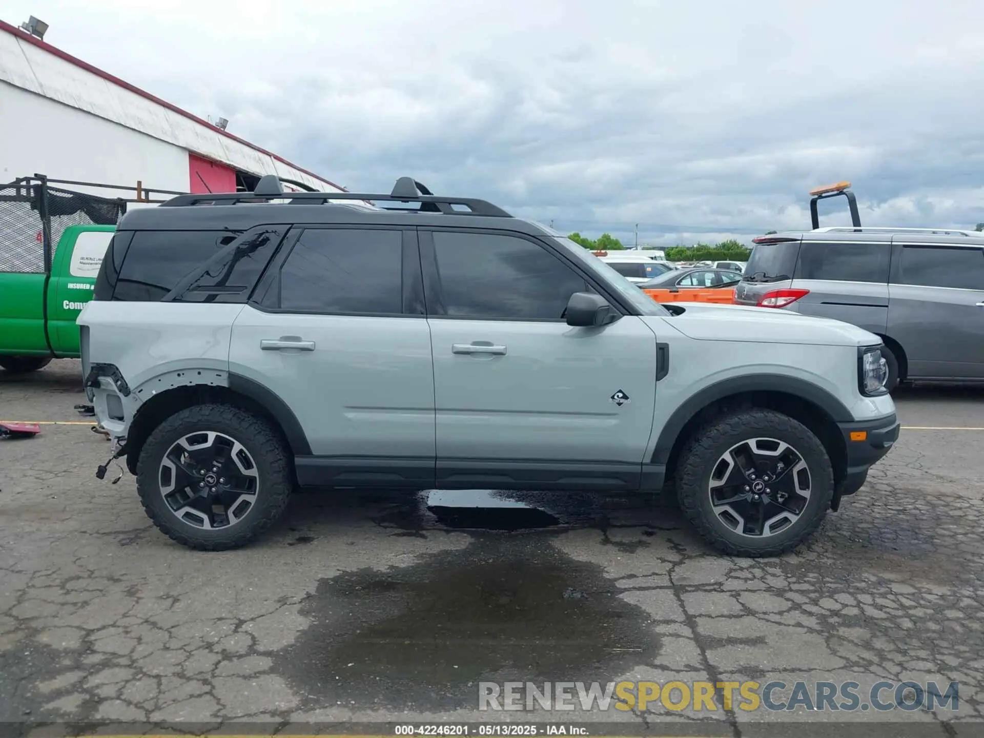 14 Photograph of a damaged car 3FMCR9C60NRD17755 FORD BRONCO SPORT 2022