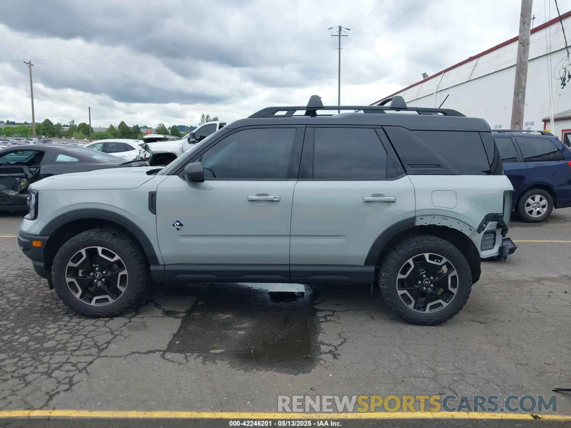 15 Photograph of a damaged car 3FMCR9C60NRD17755 FORD BRONCO SPORT 2022