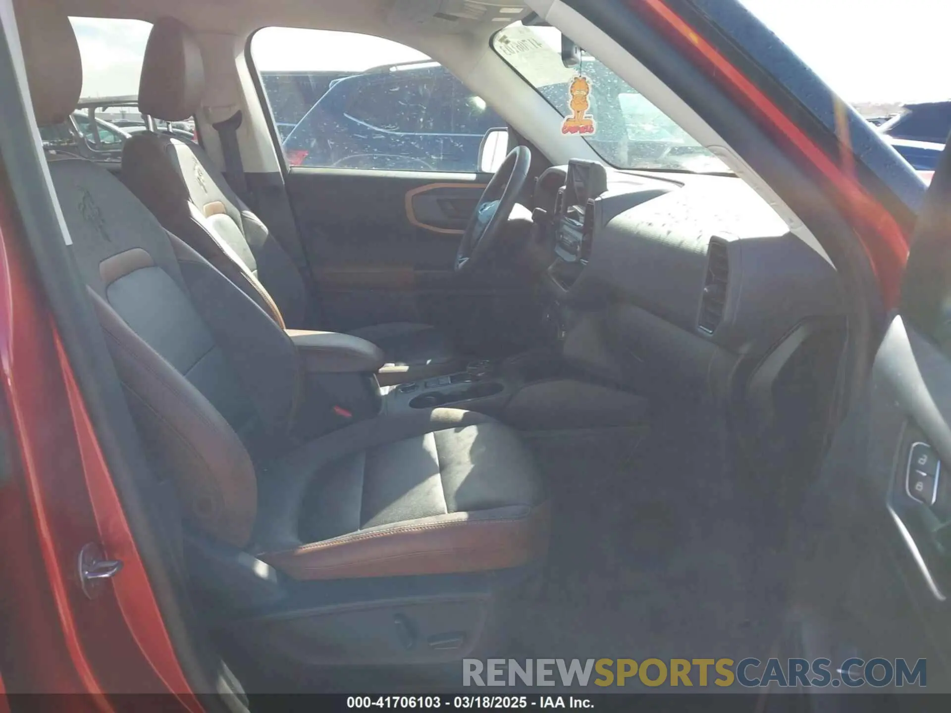 5 Photograph of a damaged car 3FMCR9C61NRD13990 FORD BRONCO SPORT 2022