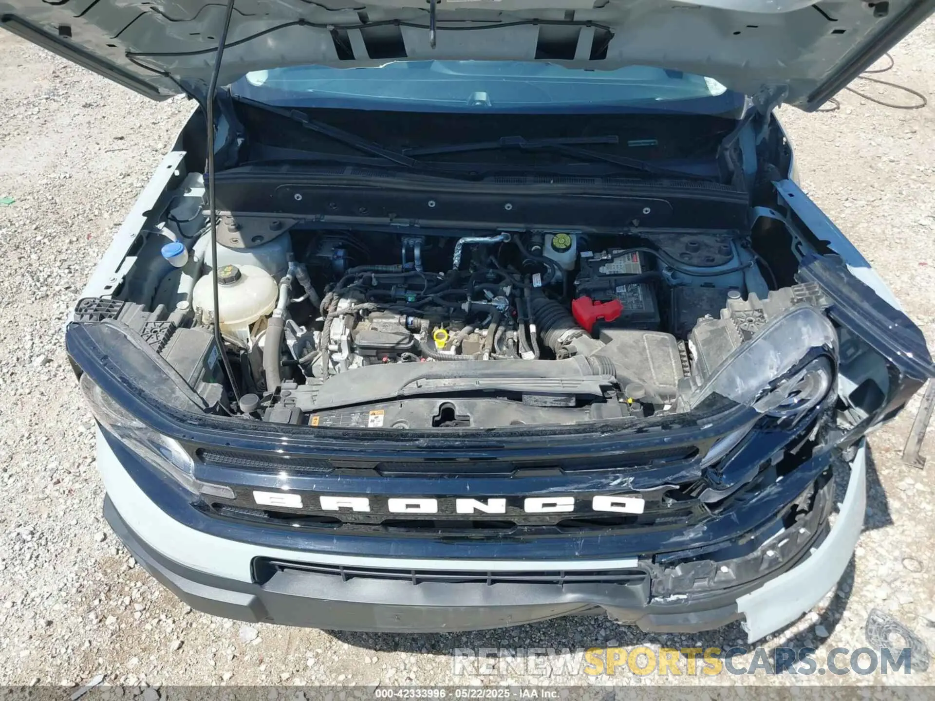 10 Photograph of a damaged car 3FMCR9C61NRD43751 FORD BRONCO SPORT 2022