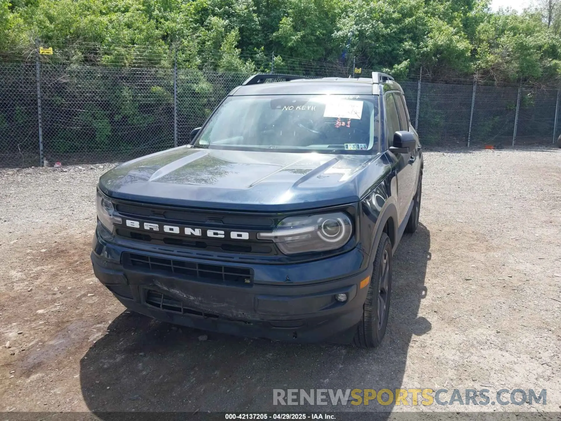 18 Photograph of a damaged car 3FMCR9C63NRE27487 FORD BRONCO SPORT 2022