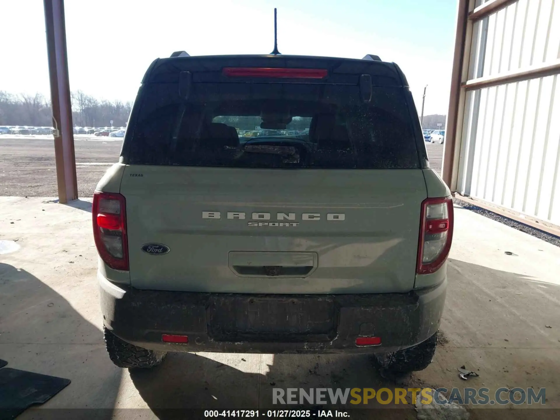 16 Photograph of a damaged car 3FMCR9C63NRE30213 FORD BRONCO SPORT 2022