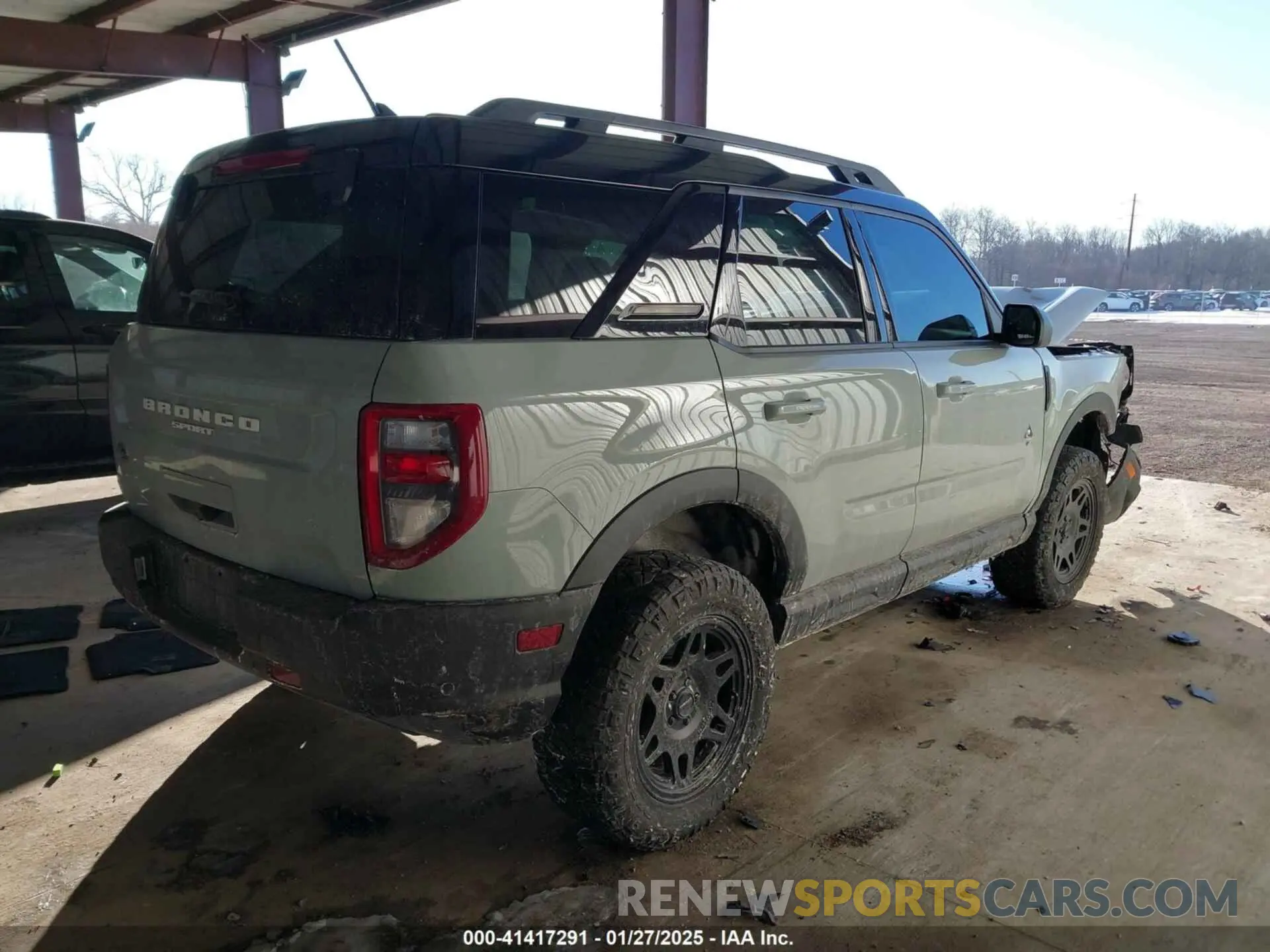 4 Photograph of a damaged car 3FMCR9C63NRE30213 FORD BRONCO SPORT 2022