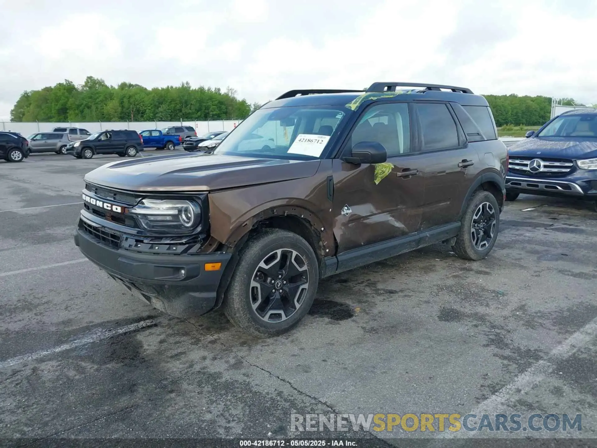 2 Photograph of a damaged car 3FMCR9C64NRE24601 FORD BRONCO SPORT 2022