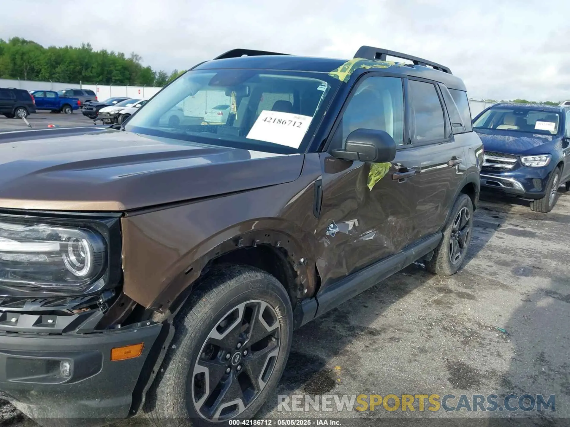 6 Photograph of a damaged car 3FMCR9C64NRE24601 FORD BRONCO SPORT 2022