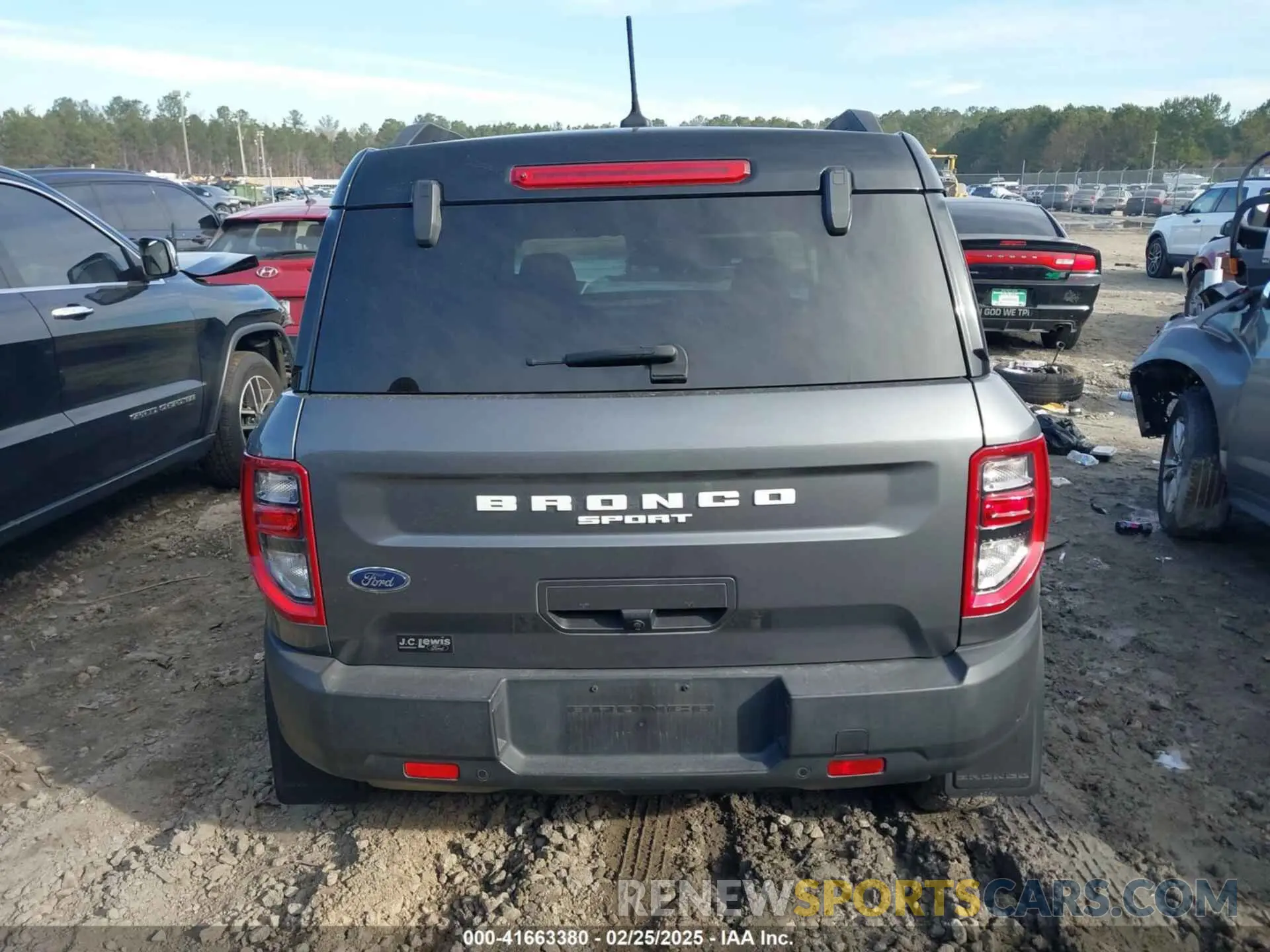 16 Photograph of a damaged car 3FMCR9C65NRD48841 FORD BRONCO SPORT 2022