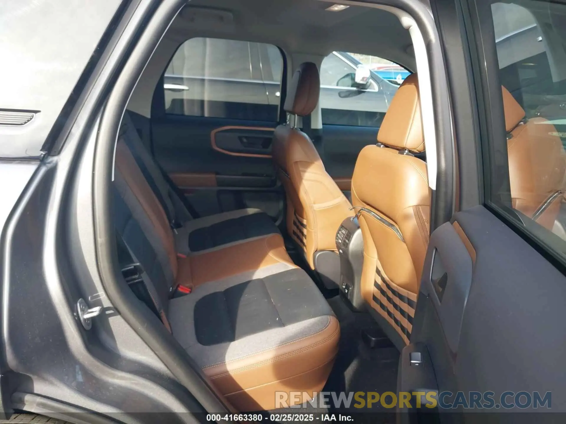 8 Photograph of a damaged car 3FMCR9C65NRD48841 FORD BRONCO SPORT 2022