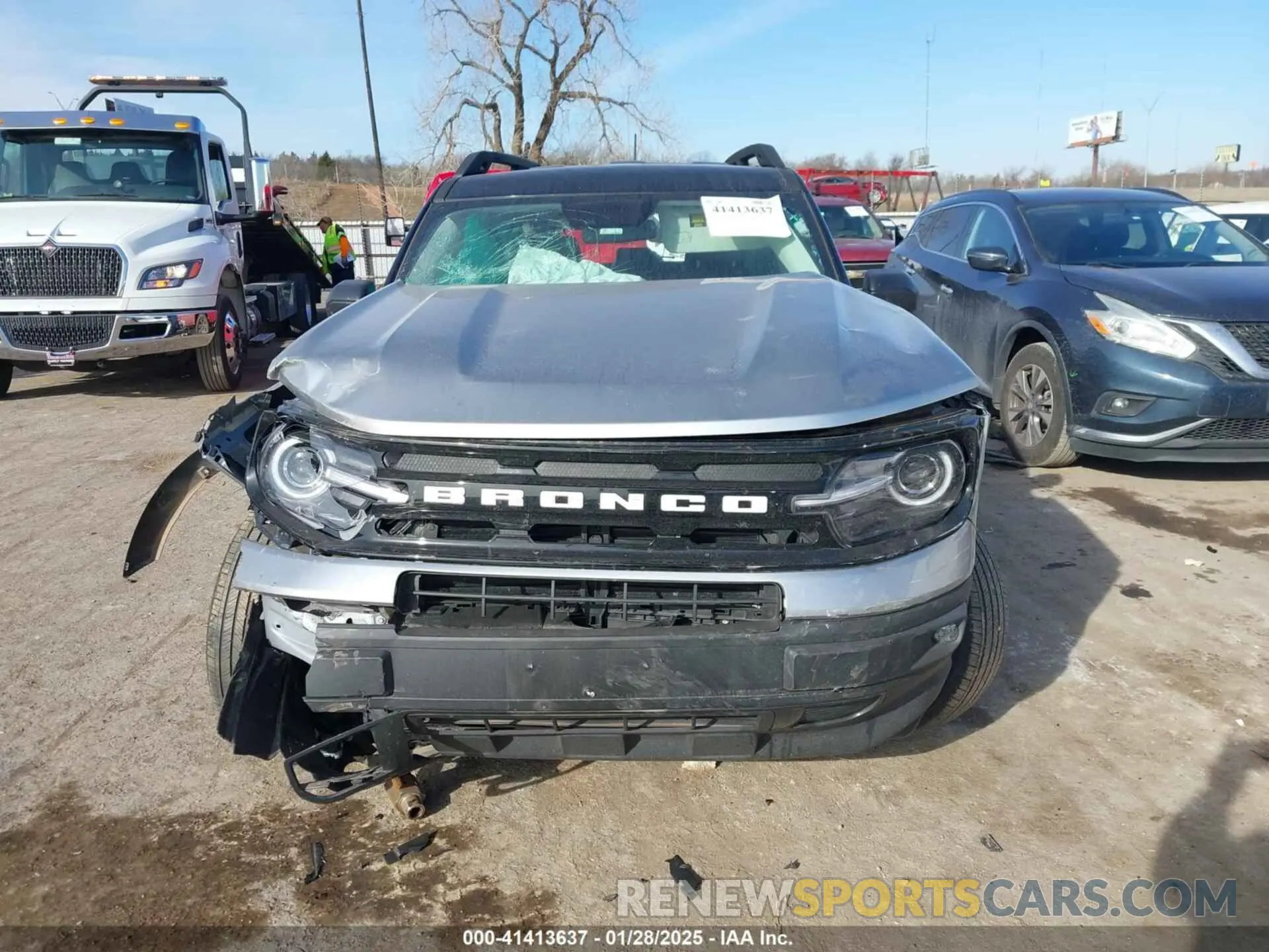 11 Photograph of a damaged car 3FMCR9C65NRE24946 FORD BRONCO SPORT 2022
