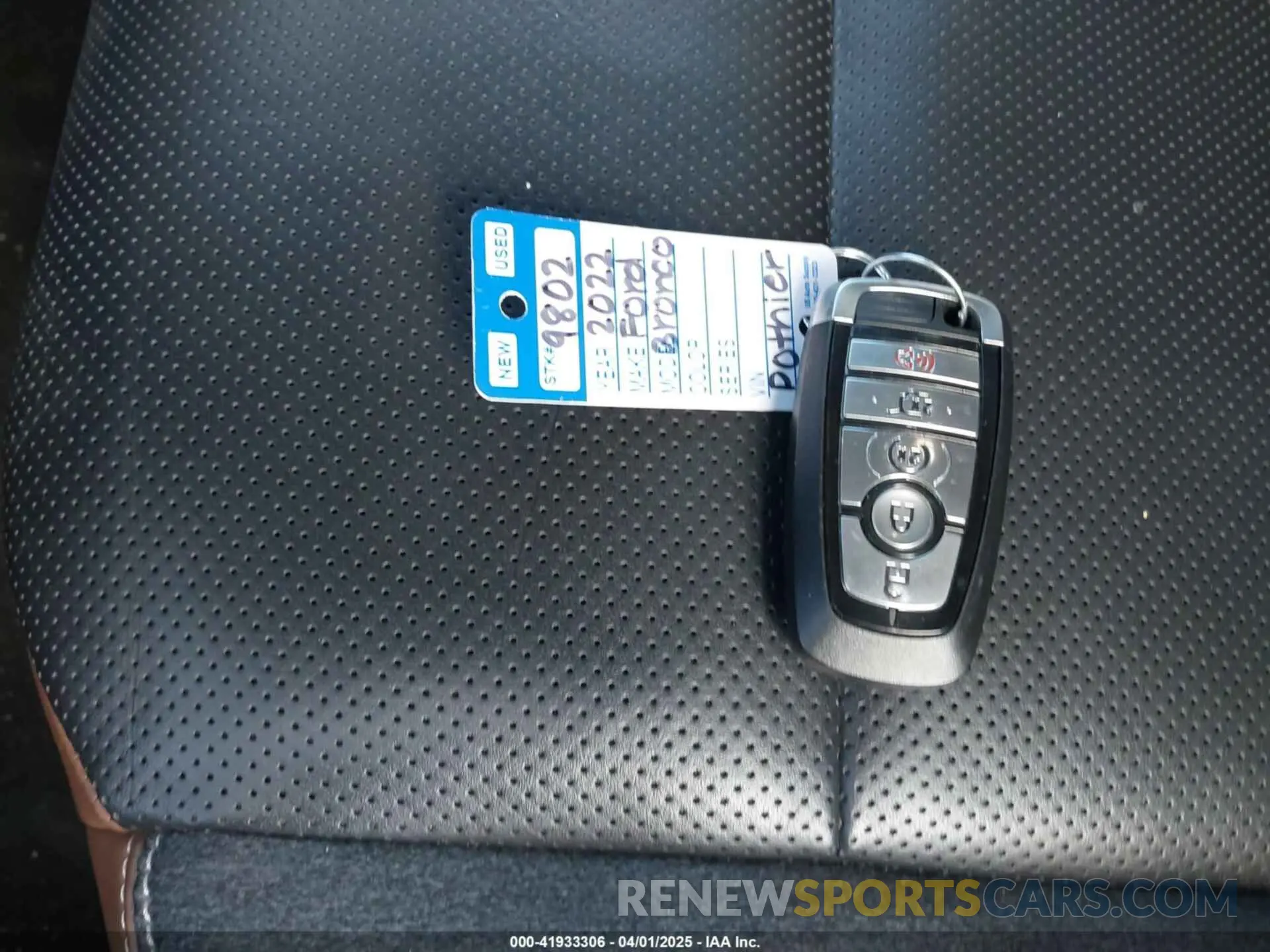 11 Photograph of a damaged car 3FMCR9C66NRD24368 FORD BRONCO SPORT 2022