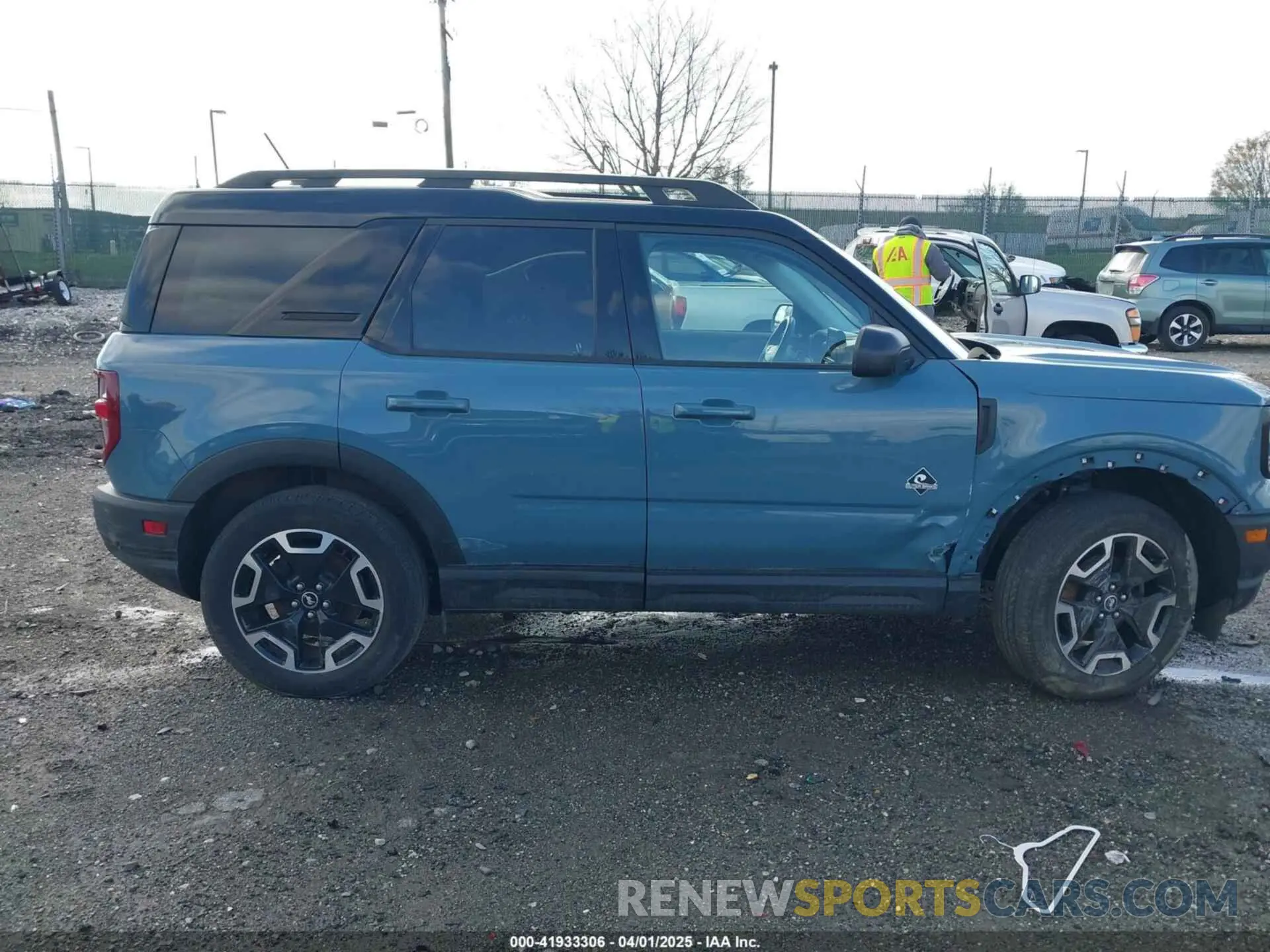13 Photograph of a damaged car 3FMCR9C66NRD24368 FORD BRONCO SPORT 2022