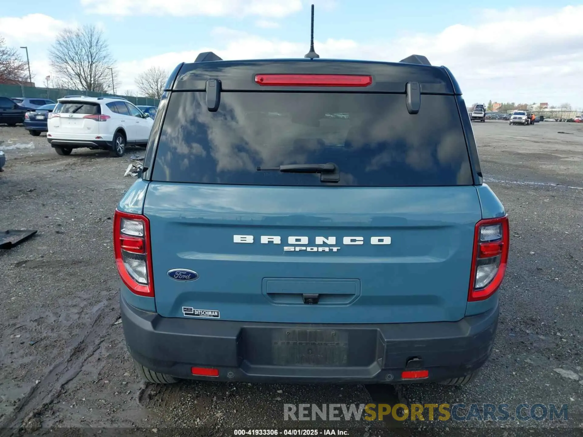 16 Photograph of a damaged car 3FMCR9C66NRD24368 FORD BRONCO SPORT 2022