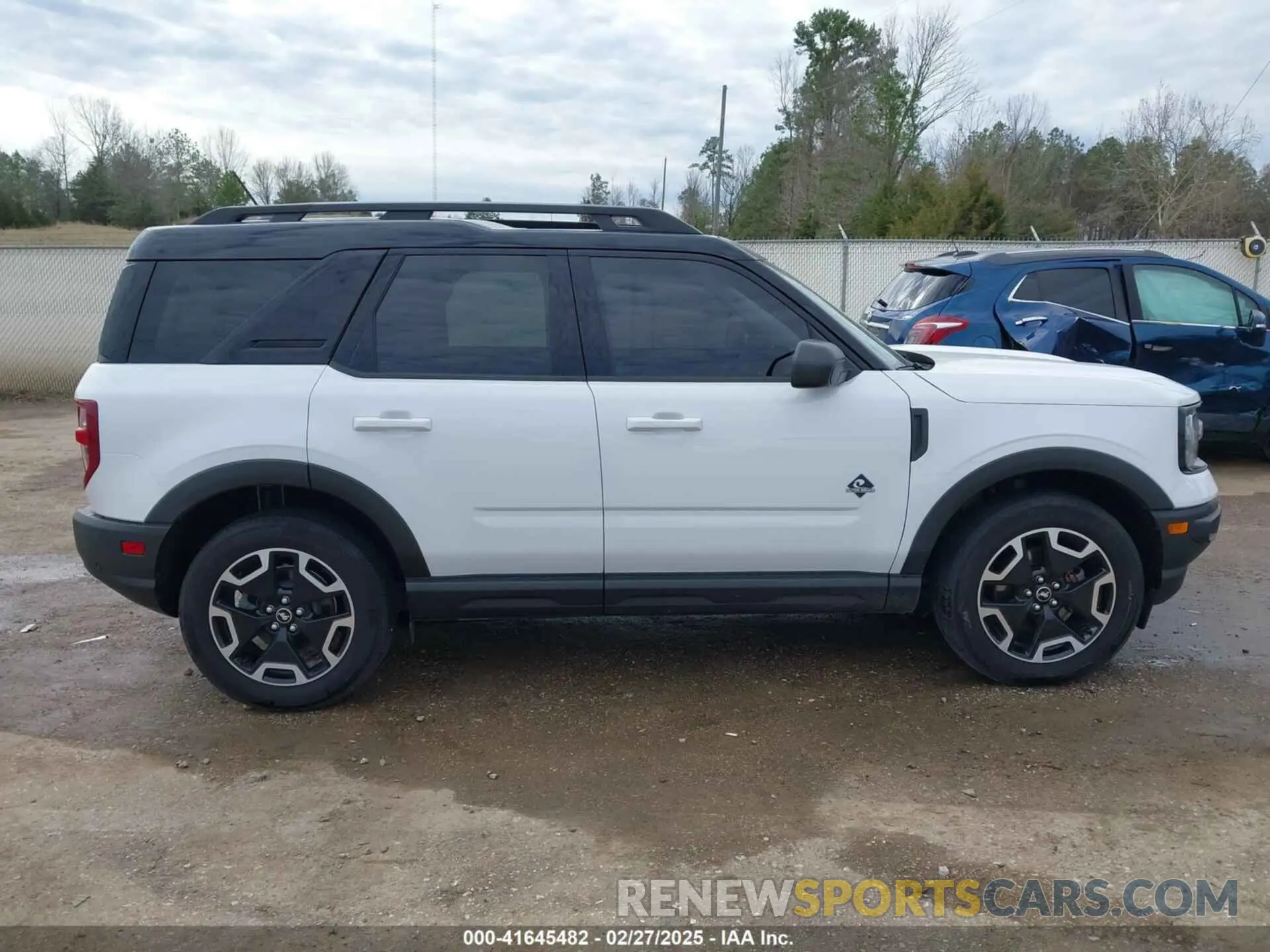 13 Photograph of a damaged car 3FMCR9C67NRD52857 FORD BRONCO SPORT 2022