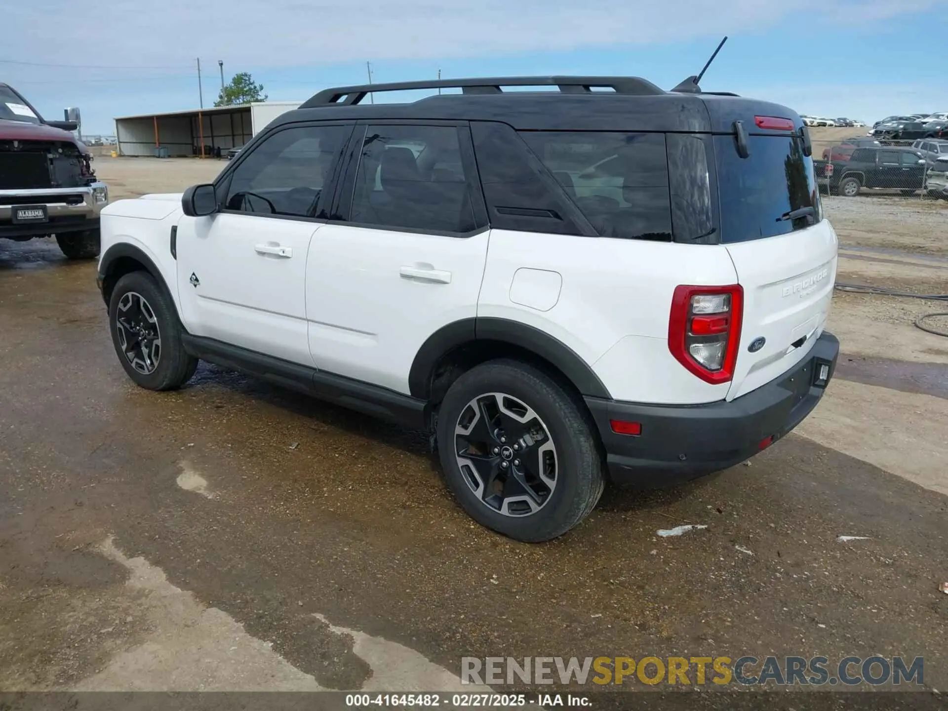 3 Photograph of a damaged car 3FMCR9C67NRD52857 FORD BRONCO SPORT 2022