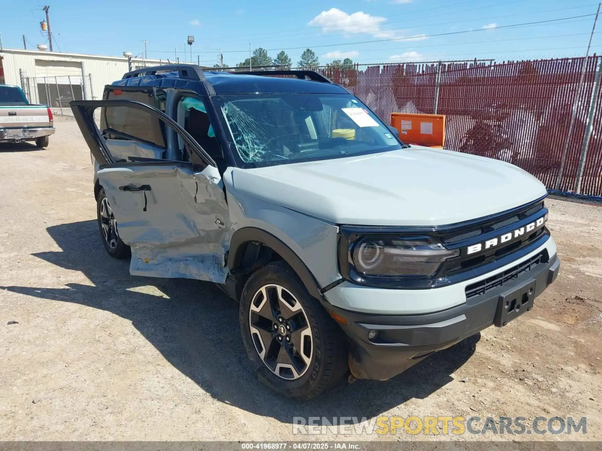 1 Photograph of a damaged car 3FMCR9C67NRD82022 FORD BRONCO SPORT 2022