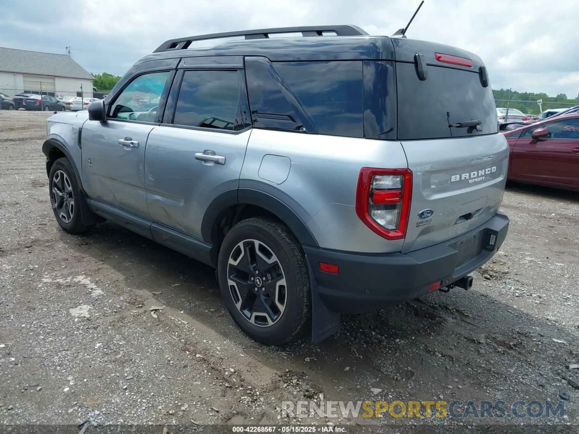 3 Photograph of a damaged car 3FMCR9C68NRD84796 FORD BRONCO SPORT 2022
