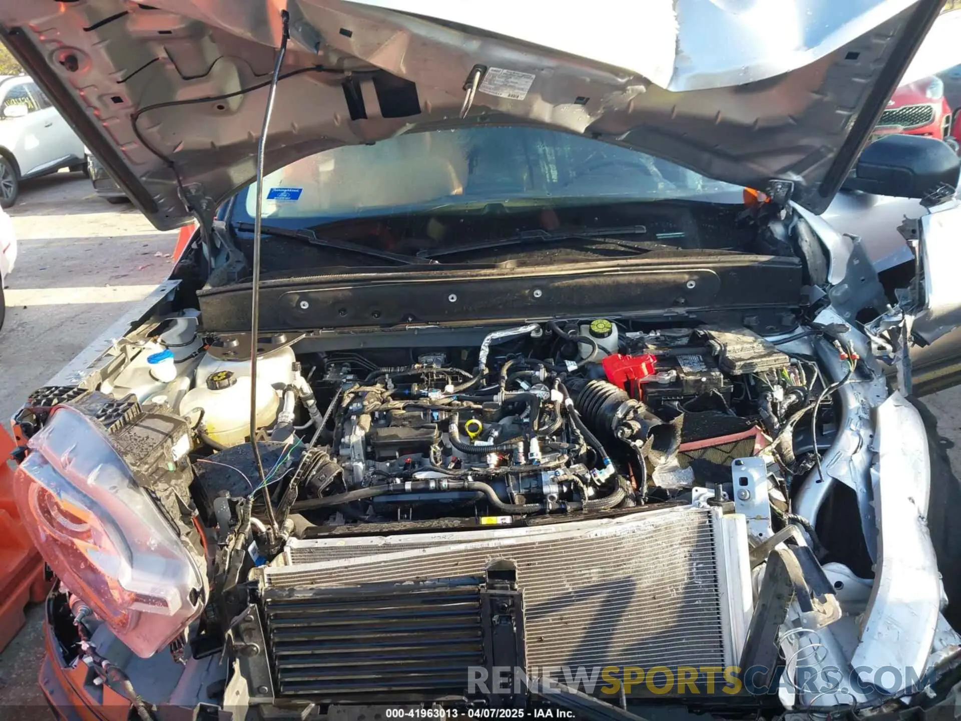 10 Photograph of a damaged car 3FMCR9C6XNRE17667 FORD BRONCO SPORT 2022