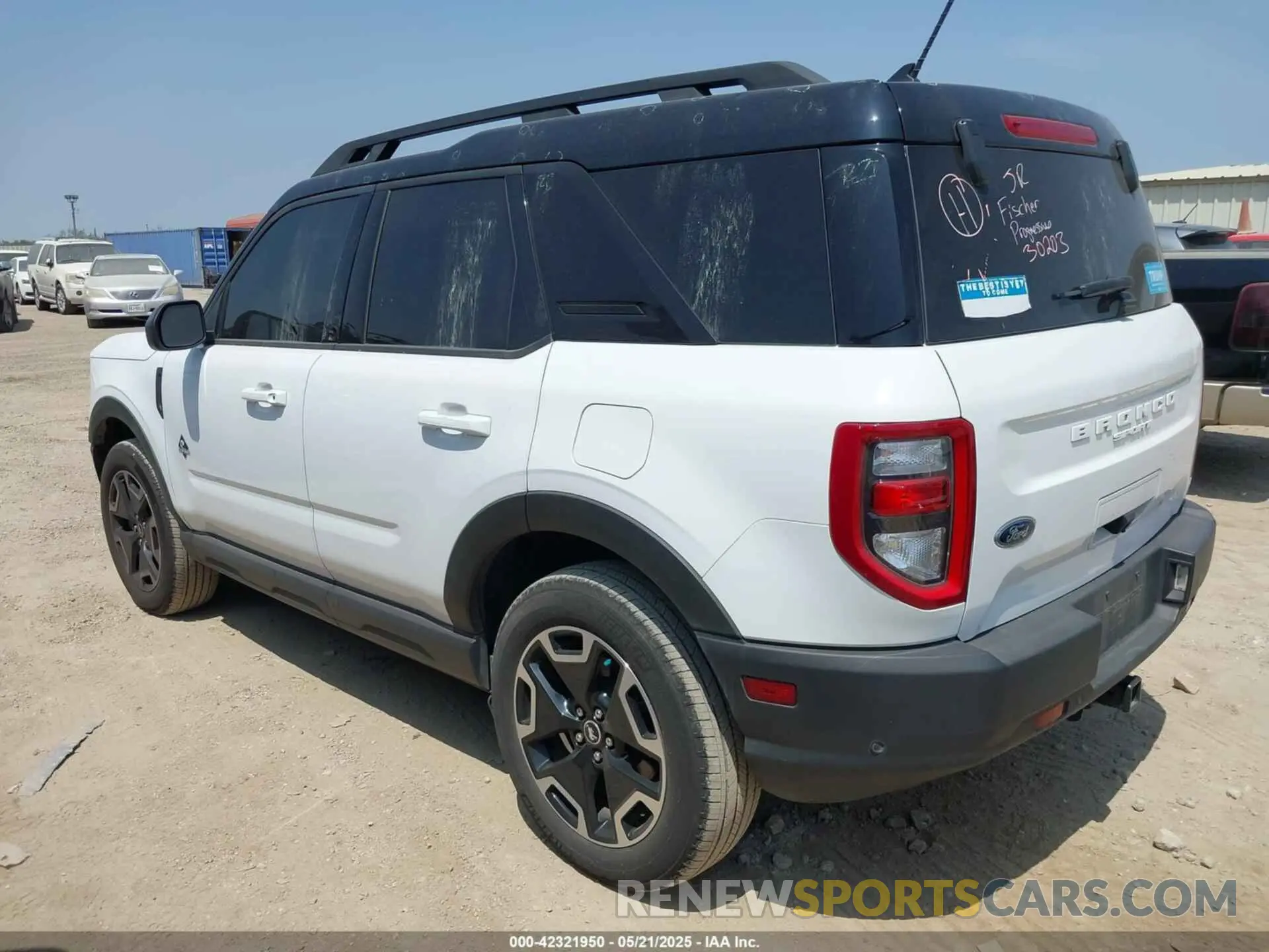 3 Photograph of a damaged car 3FMCR9C6XNRE27616 FORD BRONCO SPORT 2022