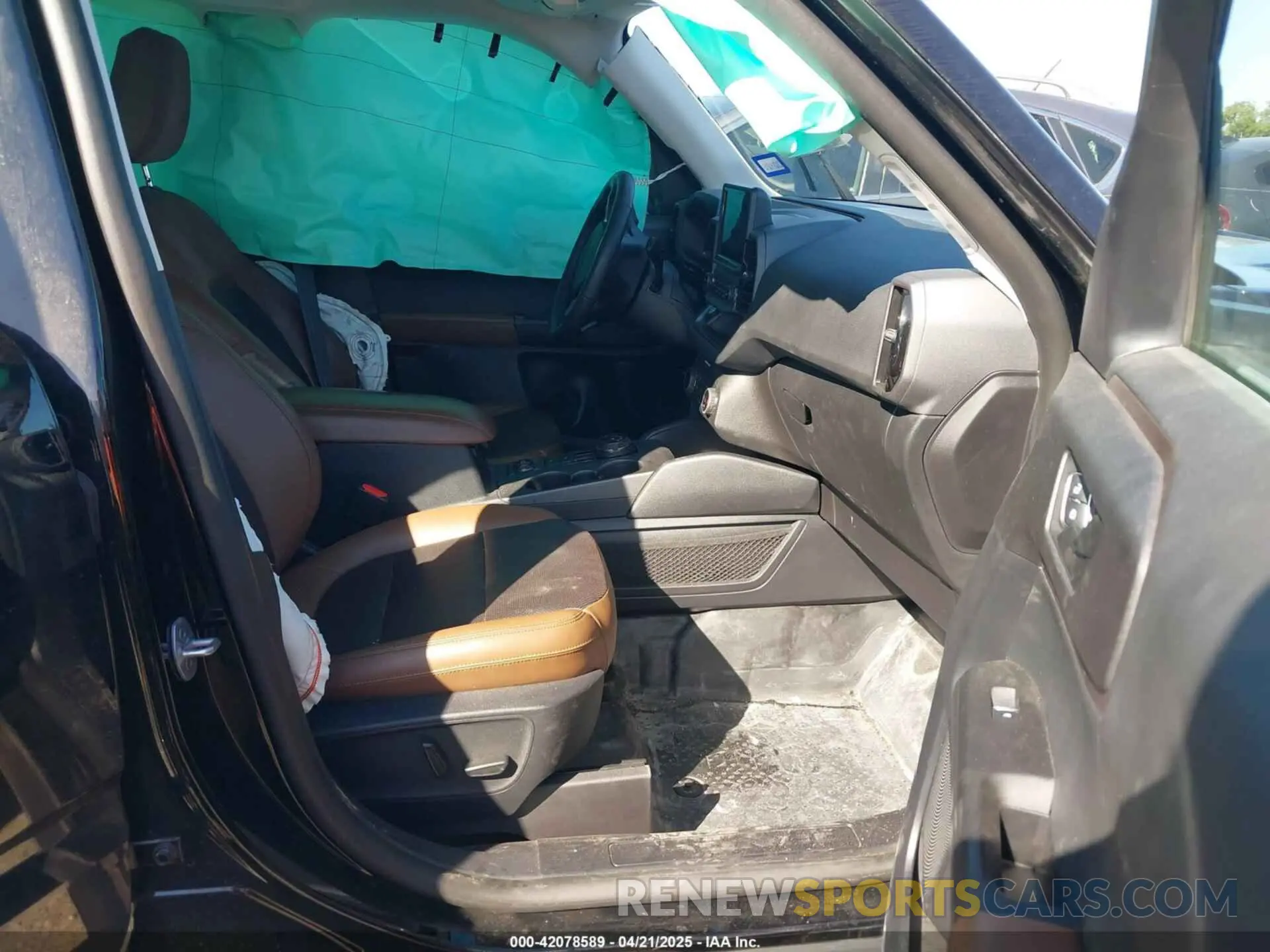5 Photograph of a damaged car 3FMCR9D90NRD44950 FORD BRONCO SPORT 2022